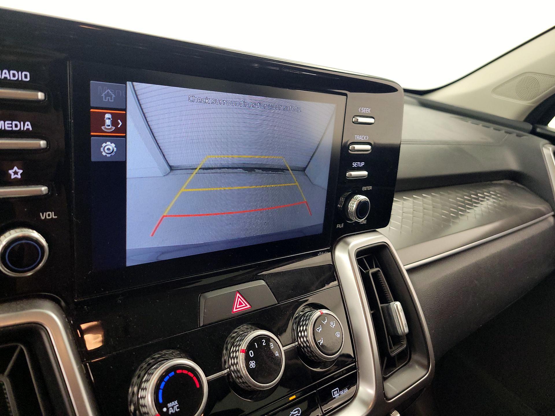 Thumbnail: 2022 Kia Sorento - 14