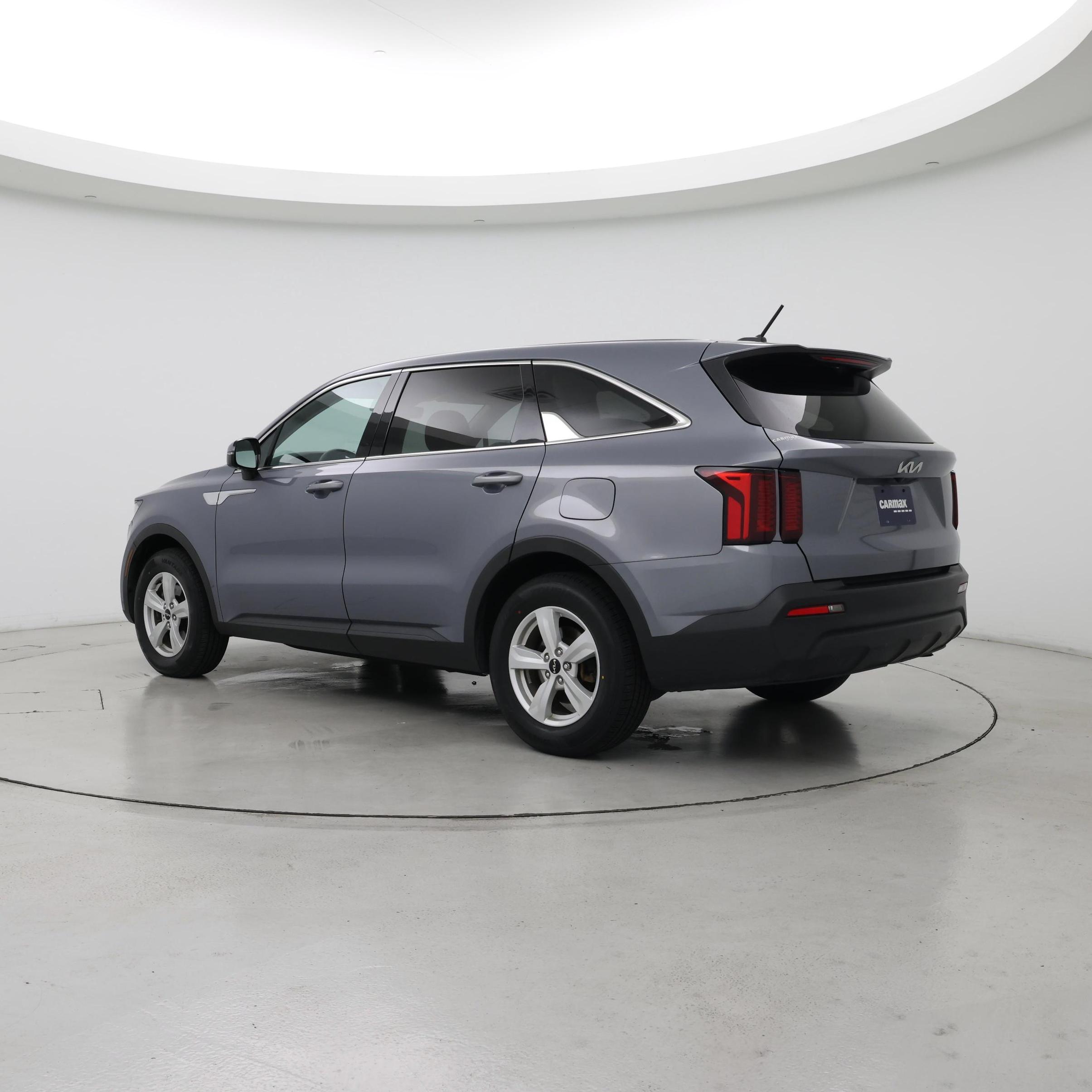 Thumbnail: 2022 Kia Sorento - 2