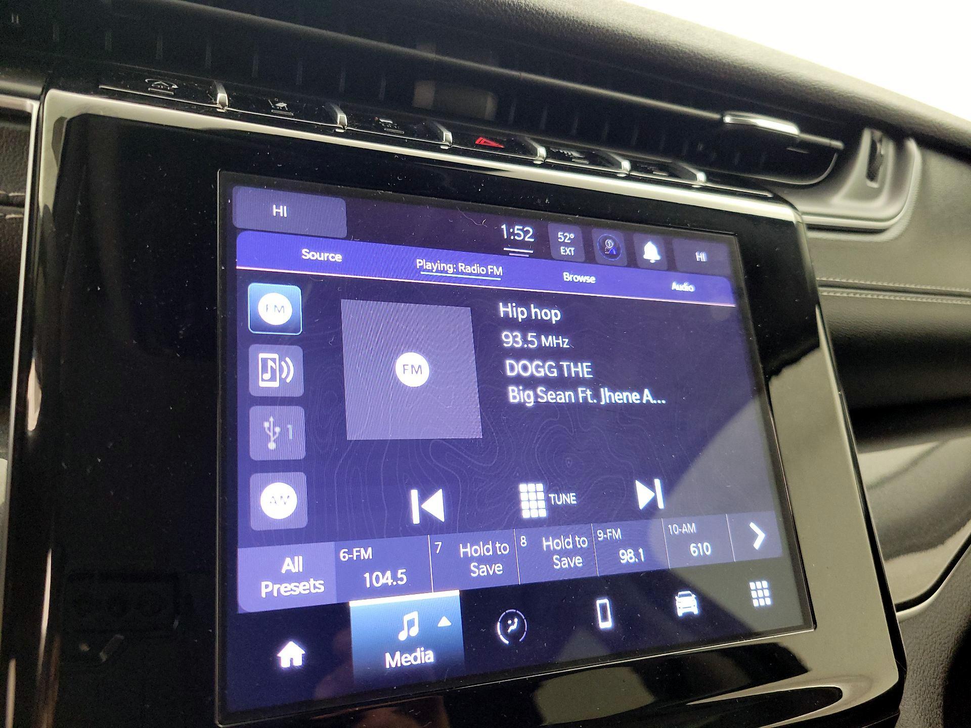 Thumbnail: 2023 Jeep Grand Cherokee - 15