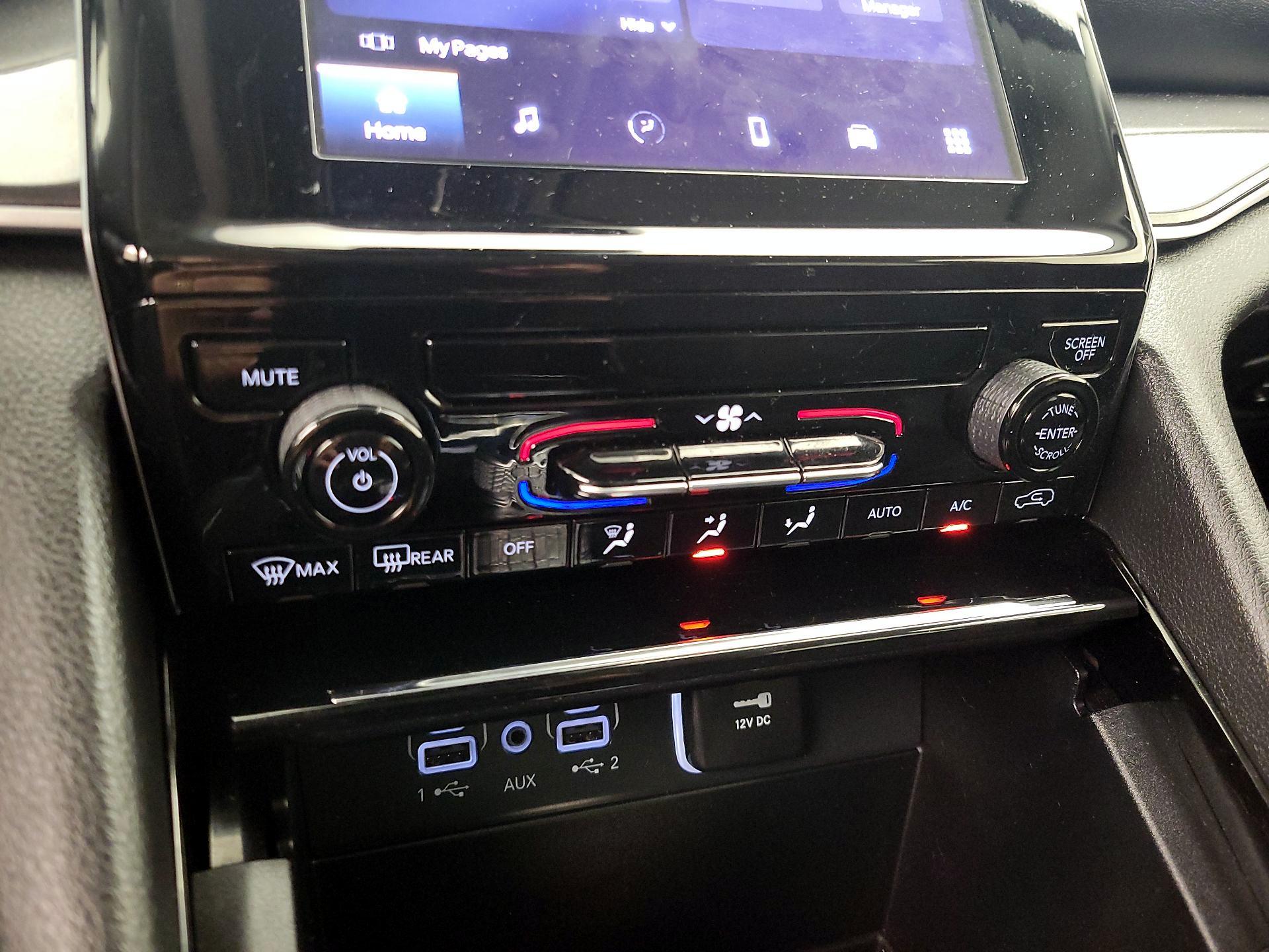 Thumbnail: 2023 Jeep Grand Cherokee - 16