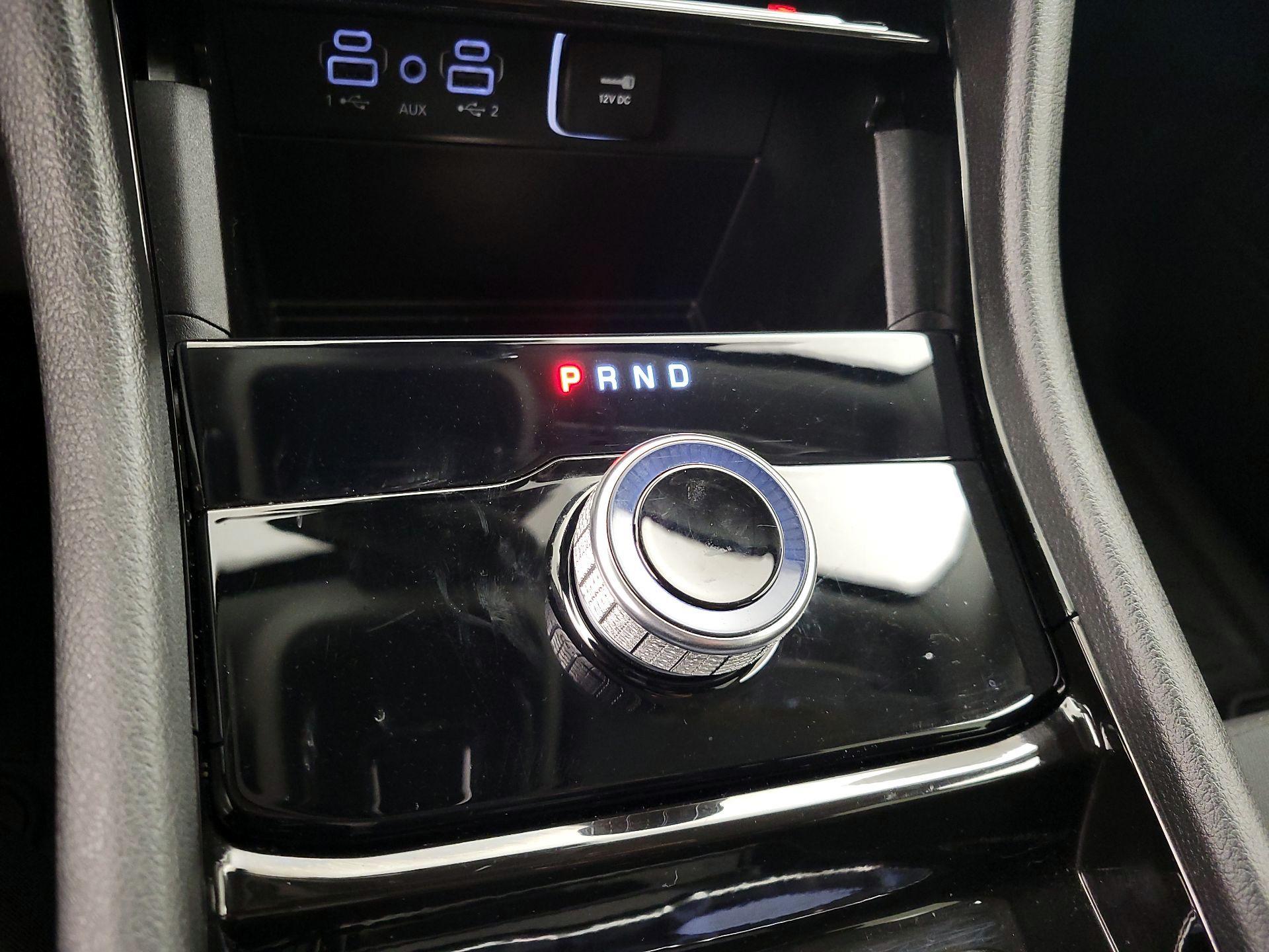 Thumbnail: 2023 Jeep Grand Cherokee - 17