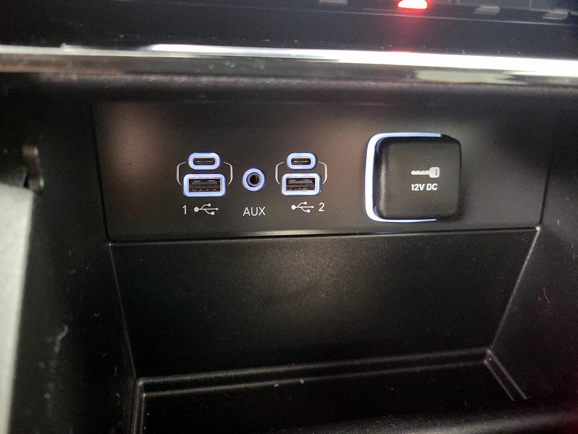 Thumbnail: 2023 Jeep Grand Cherokee - 18