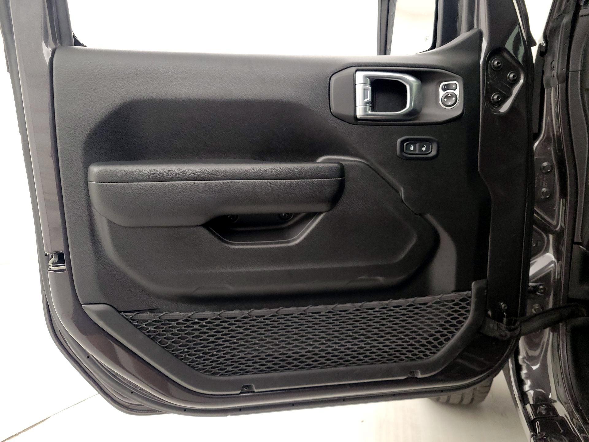 Thumbnail: 2024 Jeep Wrangler - 12