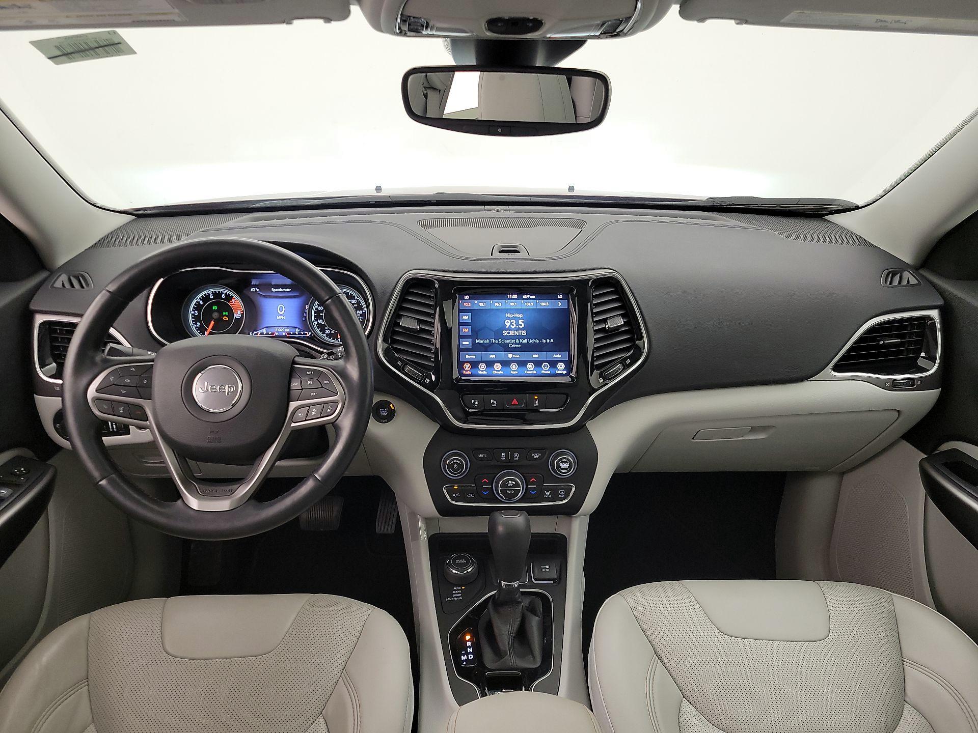 Thumbnail: 2021 Jeep Cherokee - 9