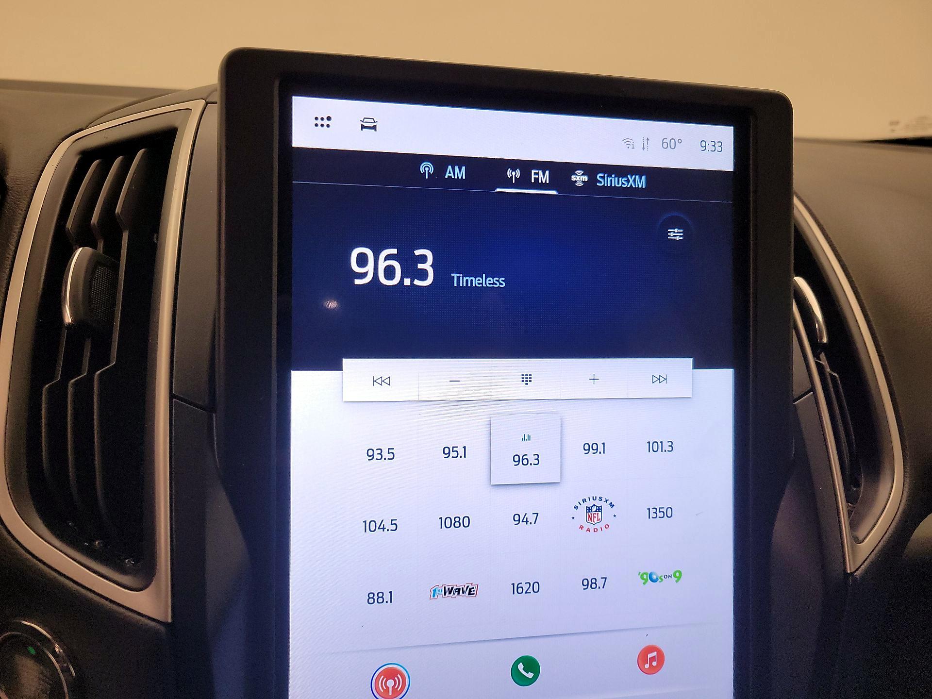 Thumbnail: 2023 Ford Edge - 15