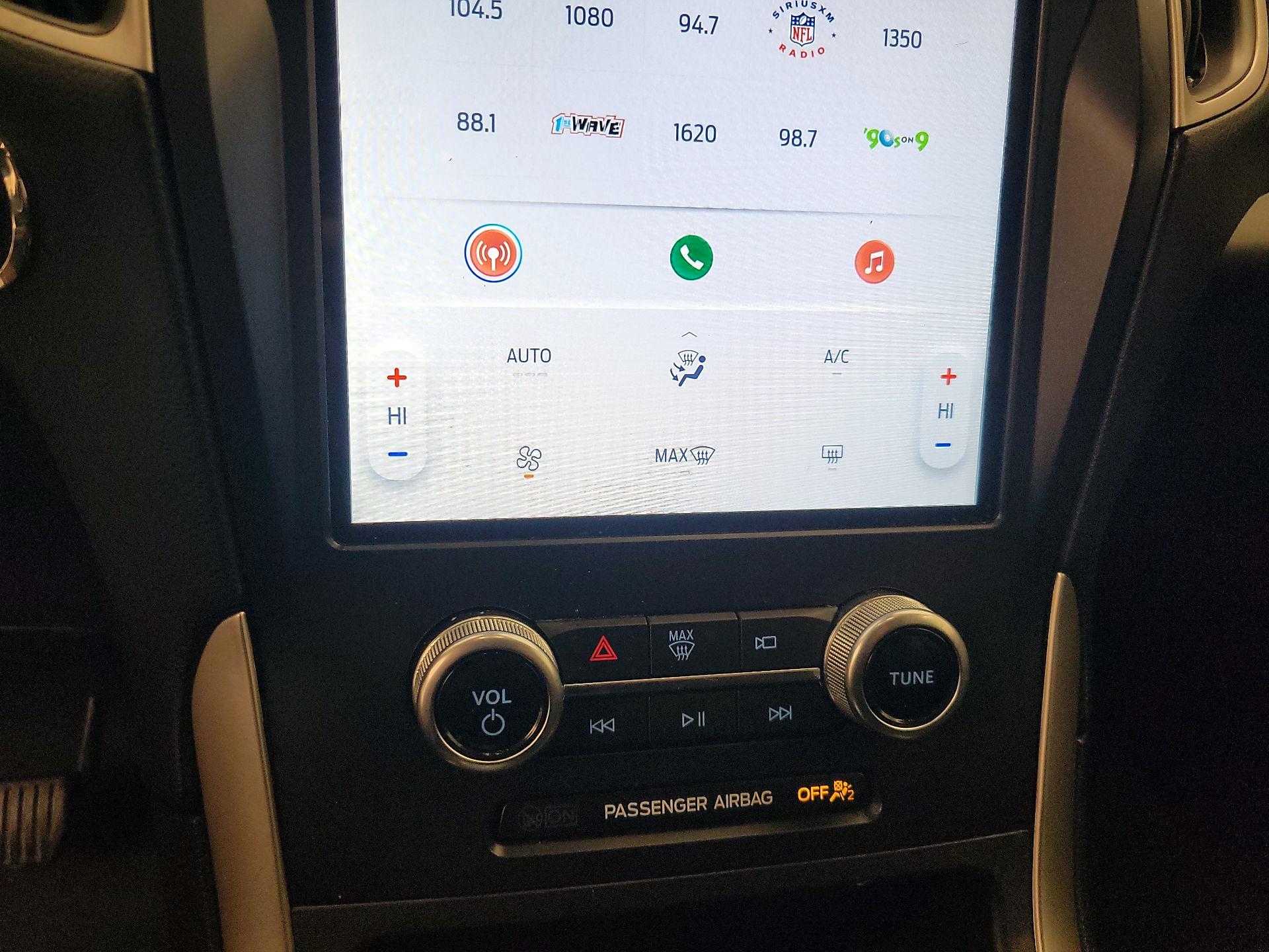 Thumbnail: 2023 Ford Edge - 16