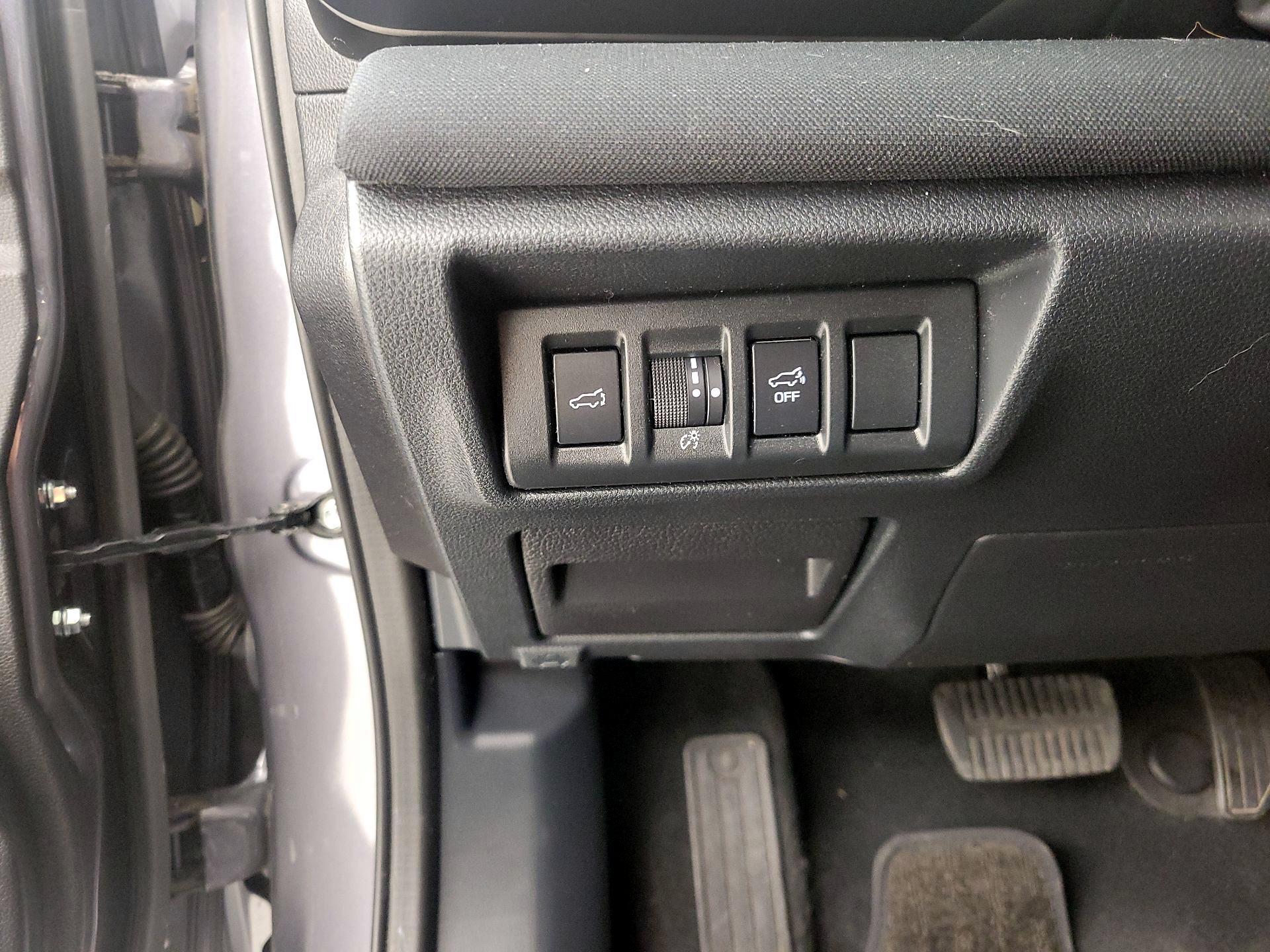 Thumbnail: 2022 Subaru Outback - 13