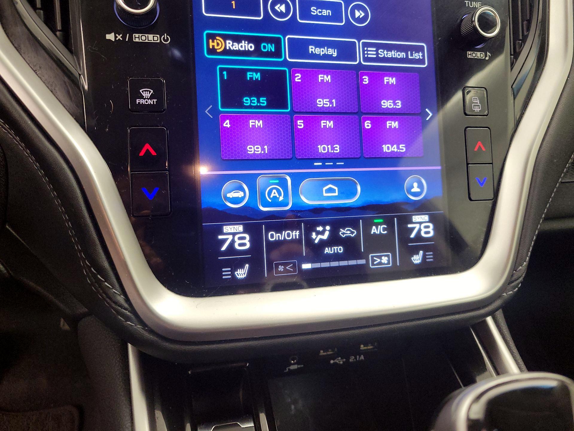 Thumbnail: 2022 Subaru Outback - 16