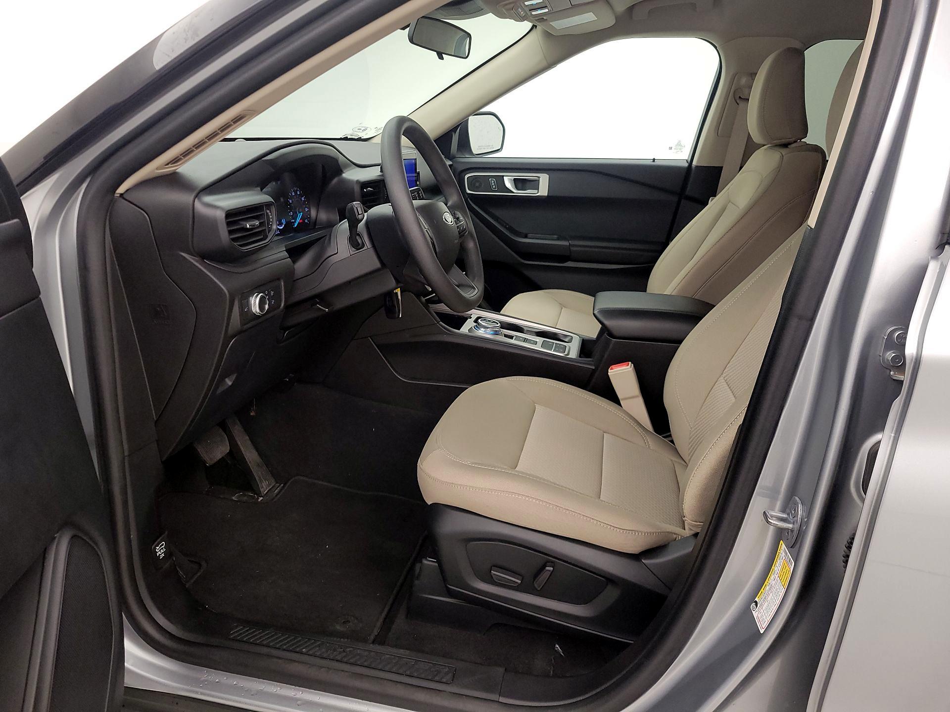 Thumbnail: 2022 Ford Explorer - 11