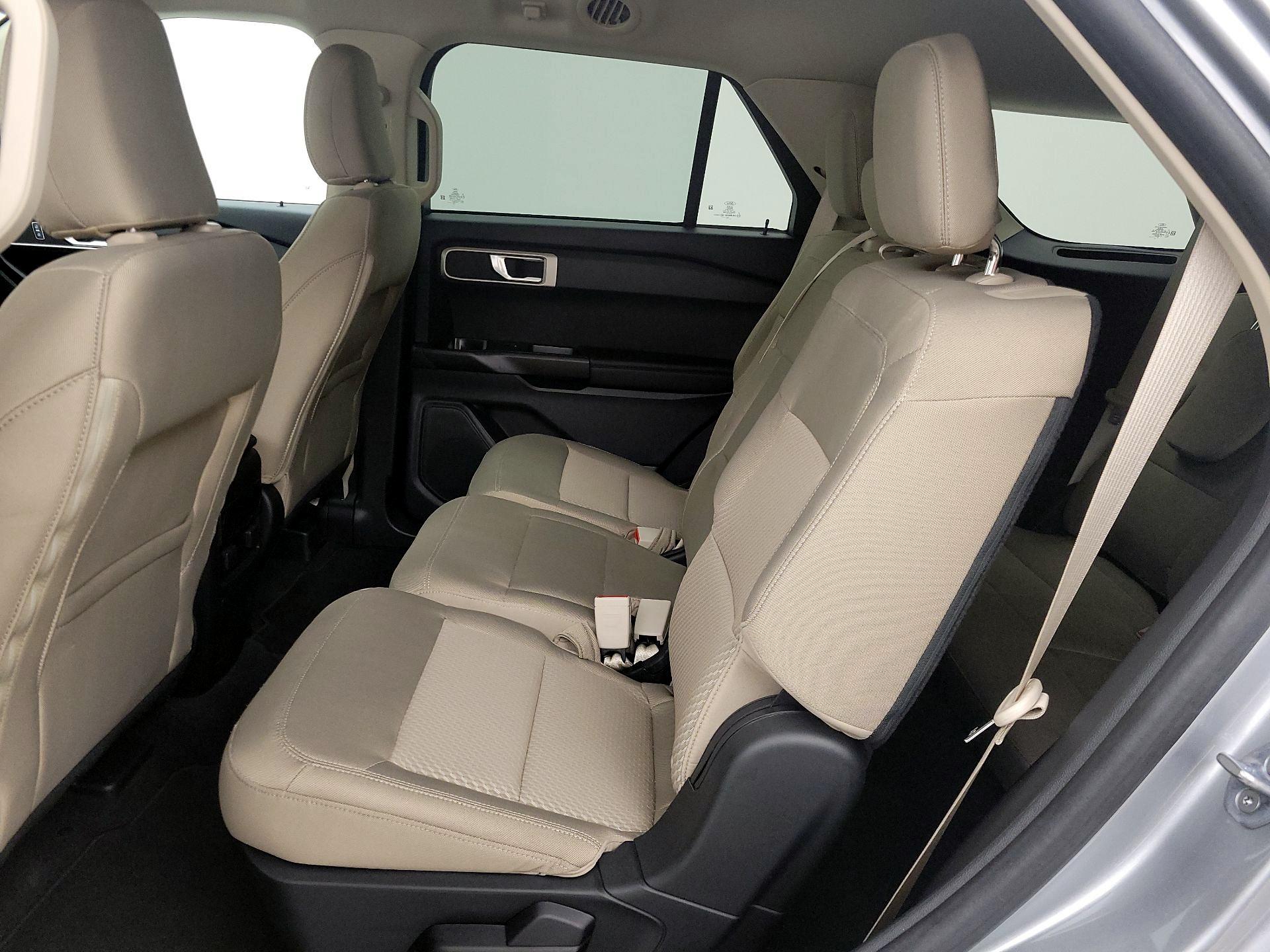 Thumbnail: 2022 Ford Explorer - 19