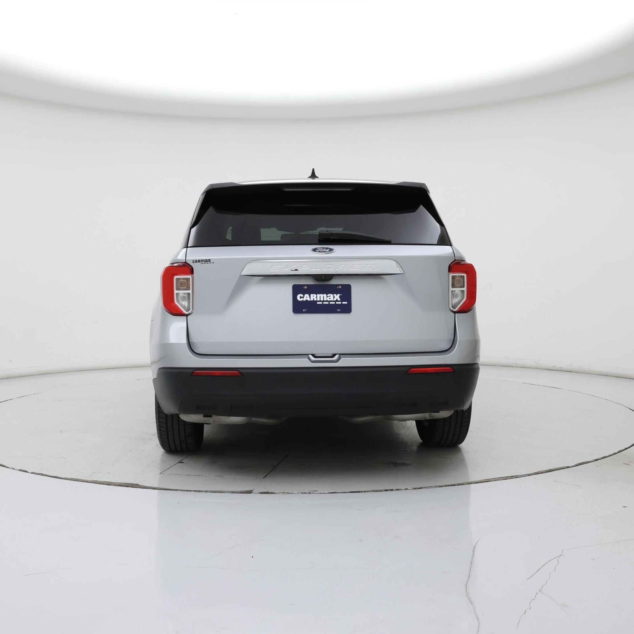 Thumbnail: 2022 Ford Explorer - 6