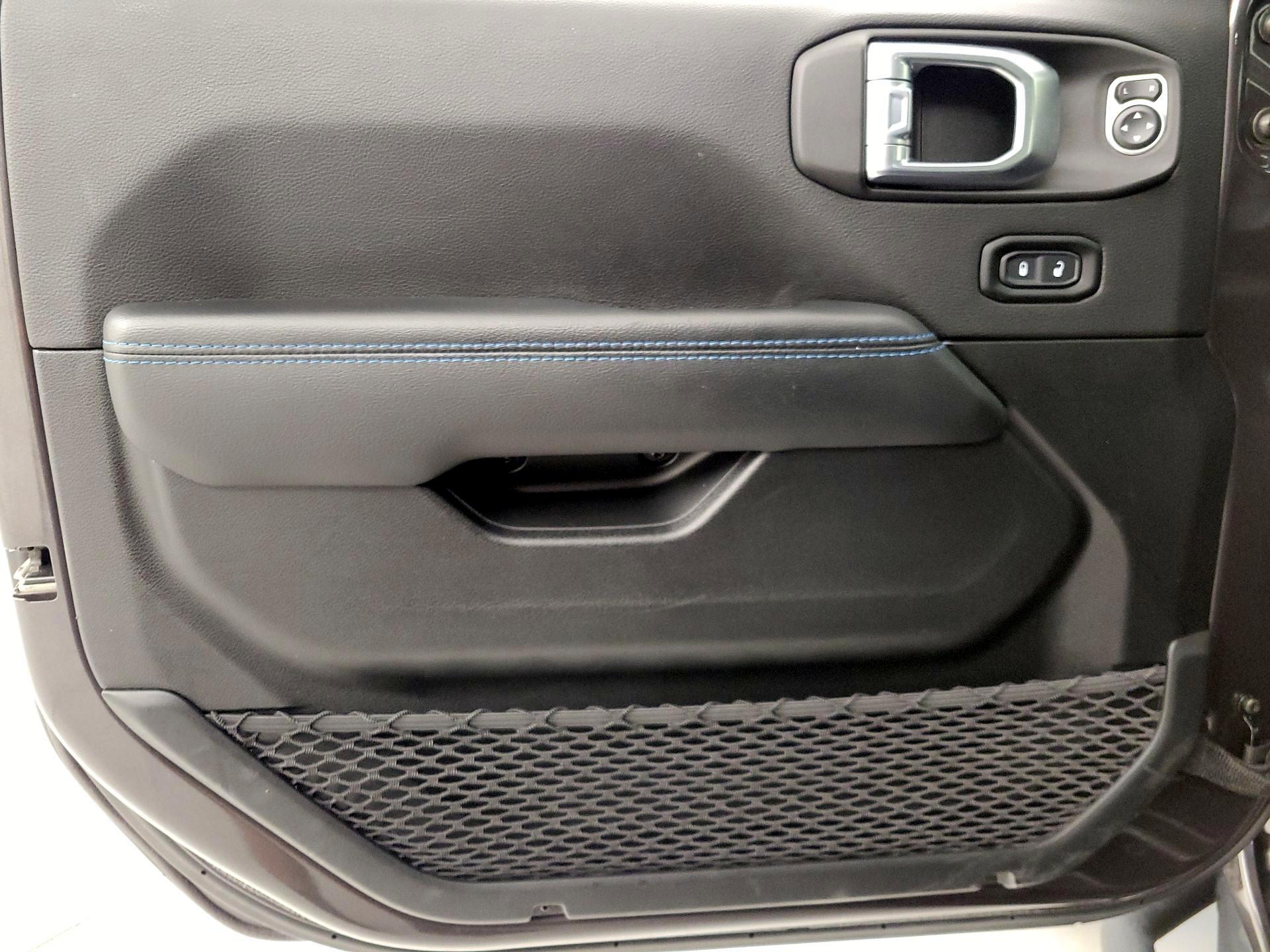 Thumbnail: 2021 Jeep Wrangler - 12