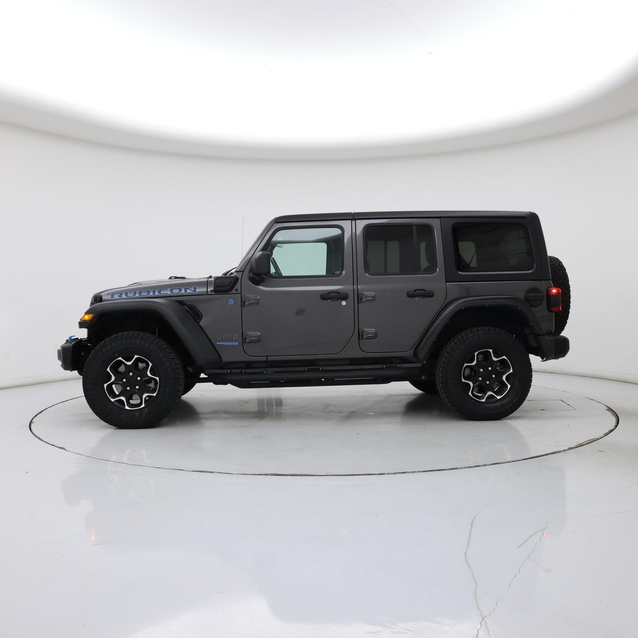 Thumbnail: 2021 Jeep Wrangler - 3