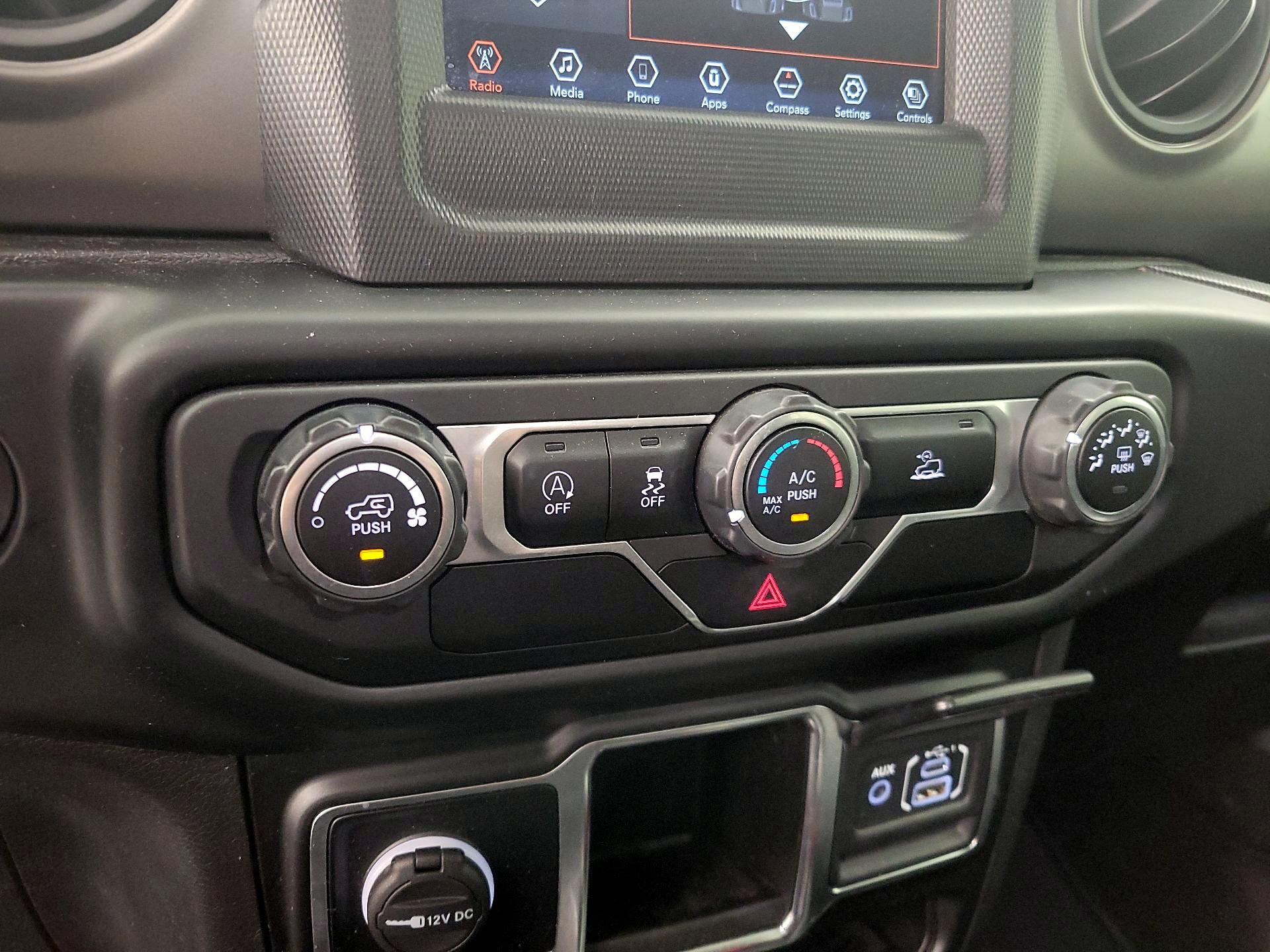 Thumbnail: 2021 Jeep Wrangler - 16