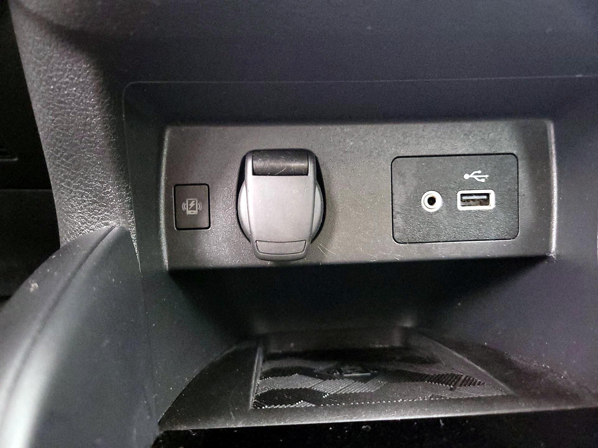 Thumbnail: 2023 Nissan Versa - 18