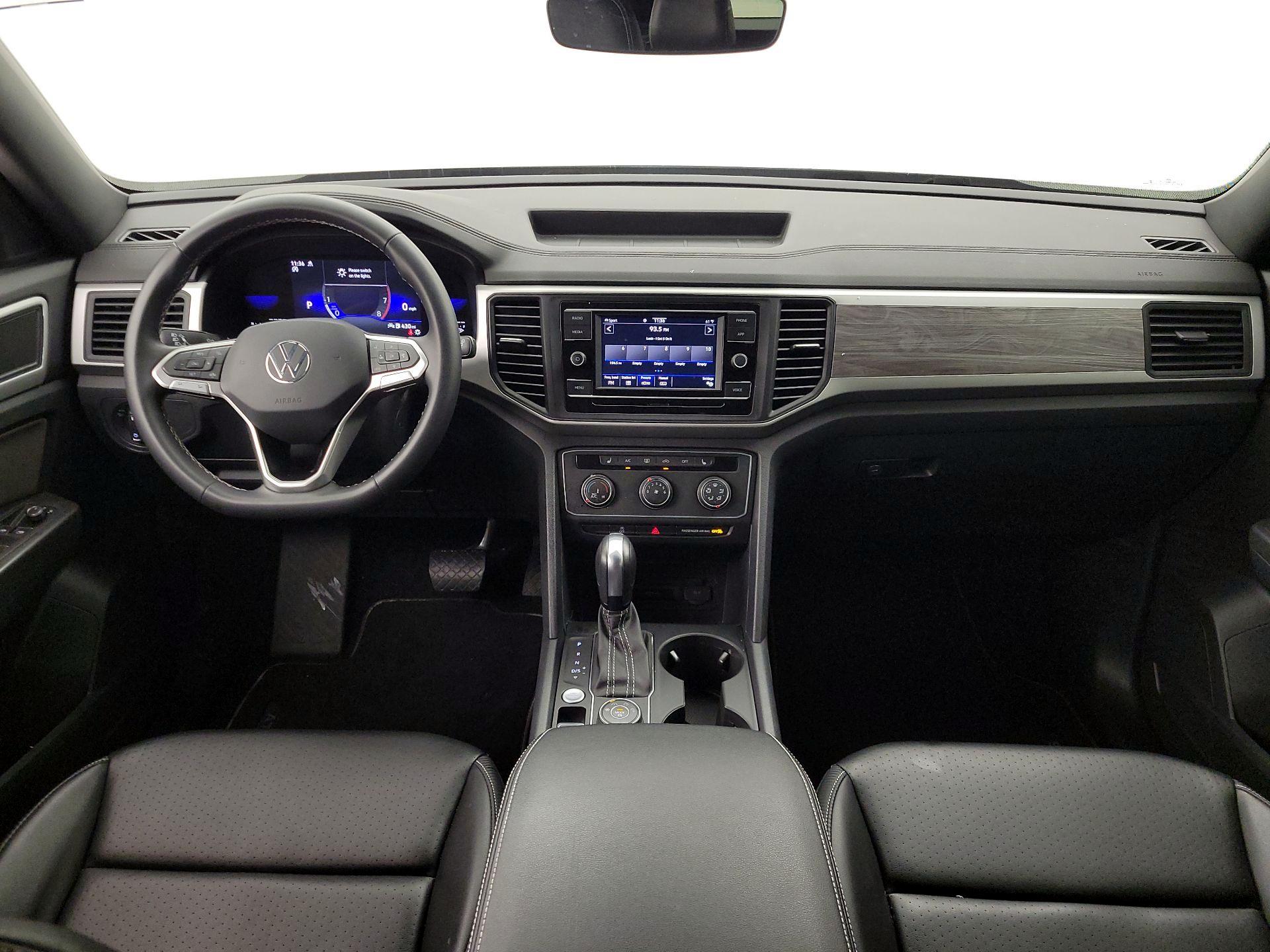 Thumbnail: 2022 Volkswagen Atlas - 9