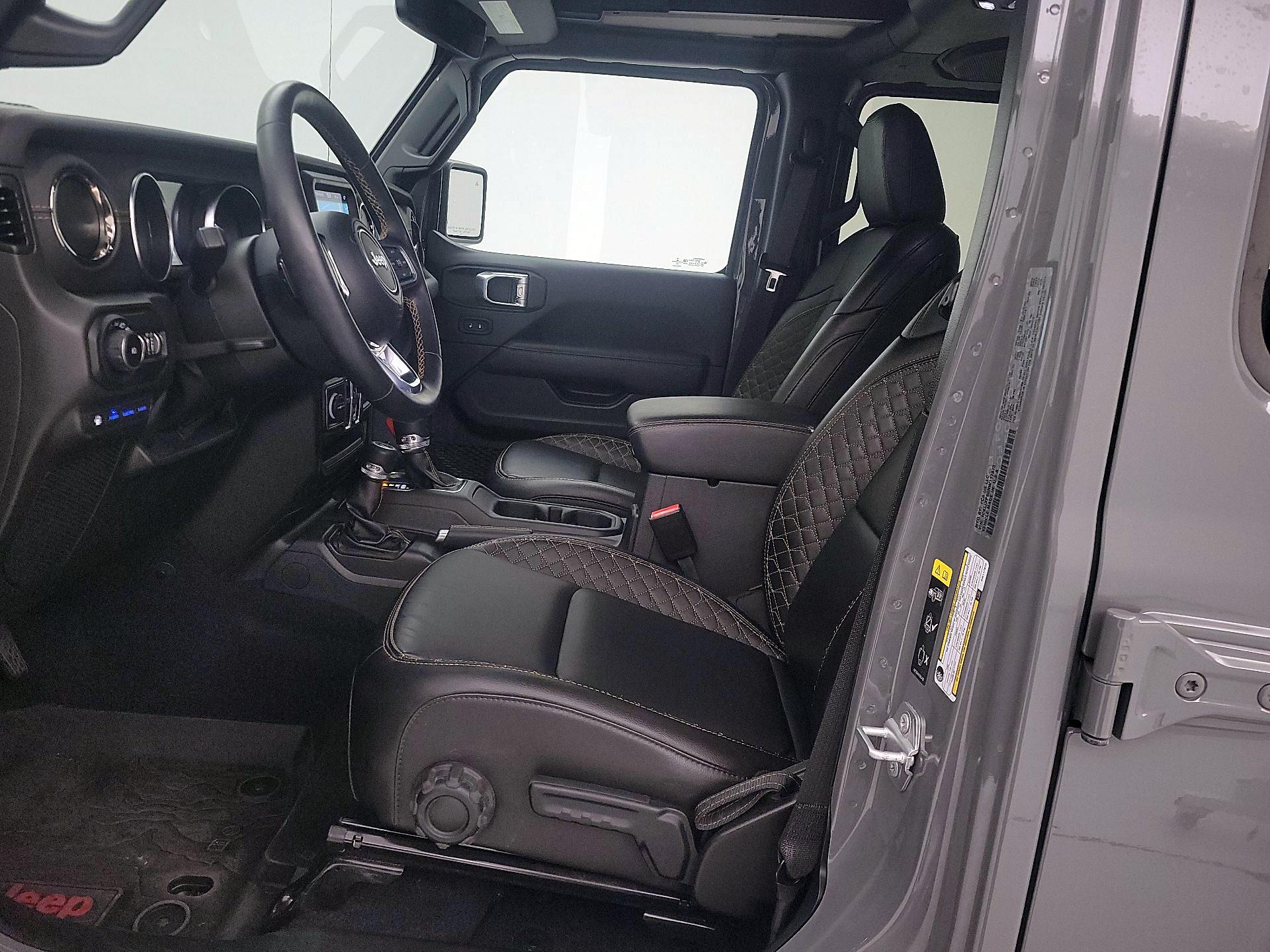 Thumbnail: 2022 Jeep Wrangler - 11