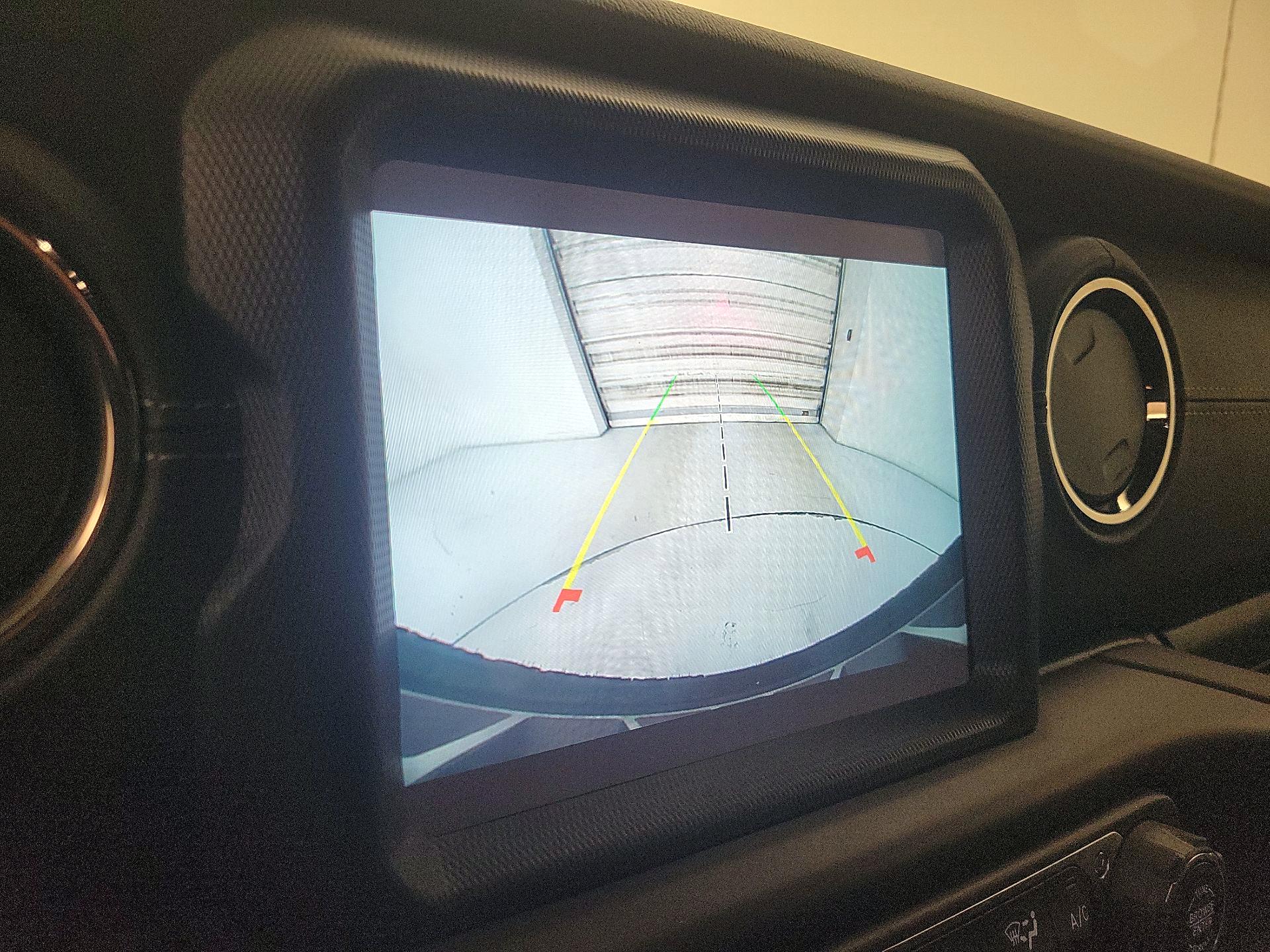 Thumbnail: 2022 Jeep Wrangler - 15