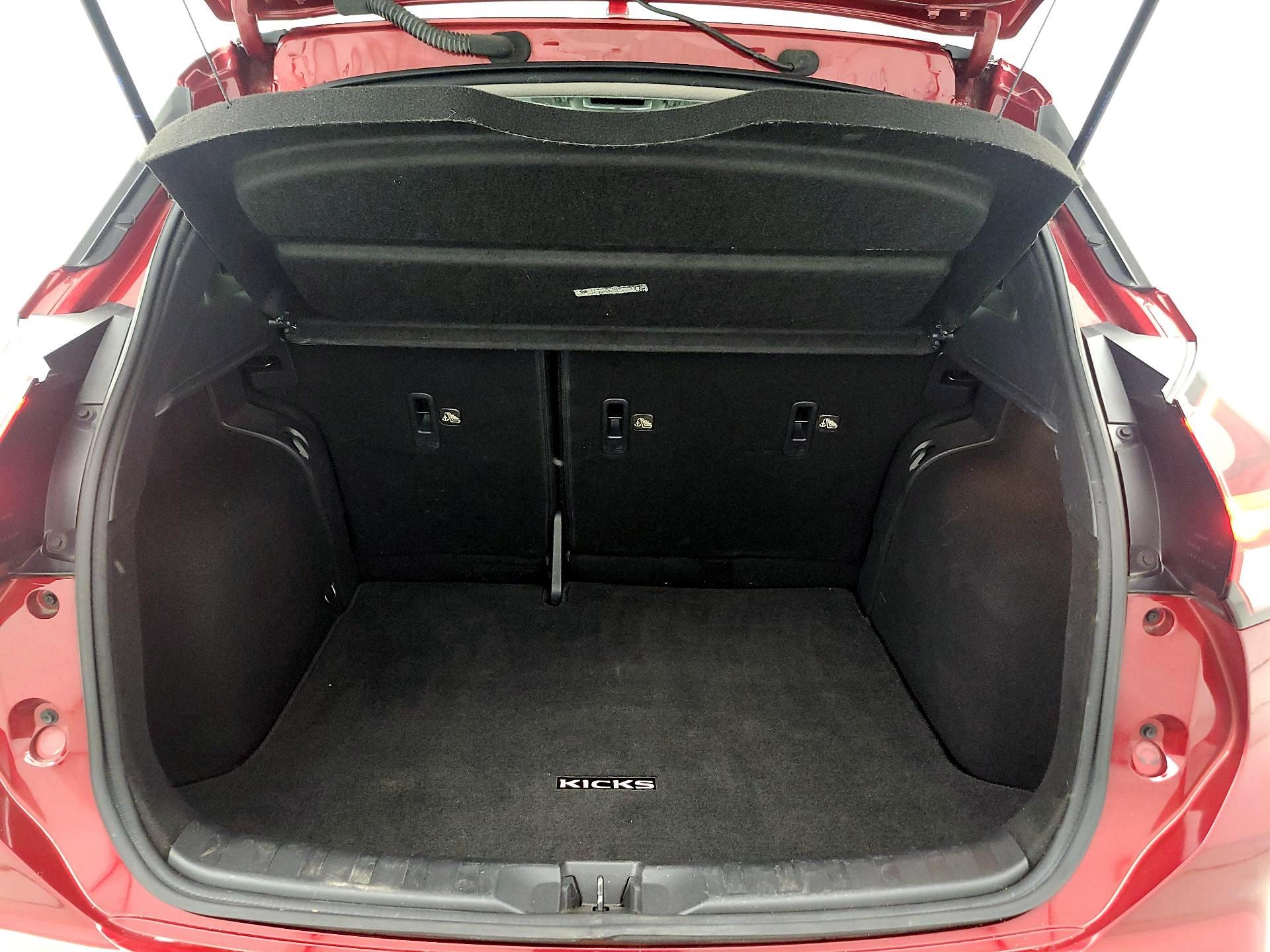 Thumbnail: 2021 Nissan Kicks - 20