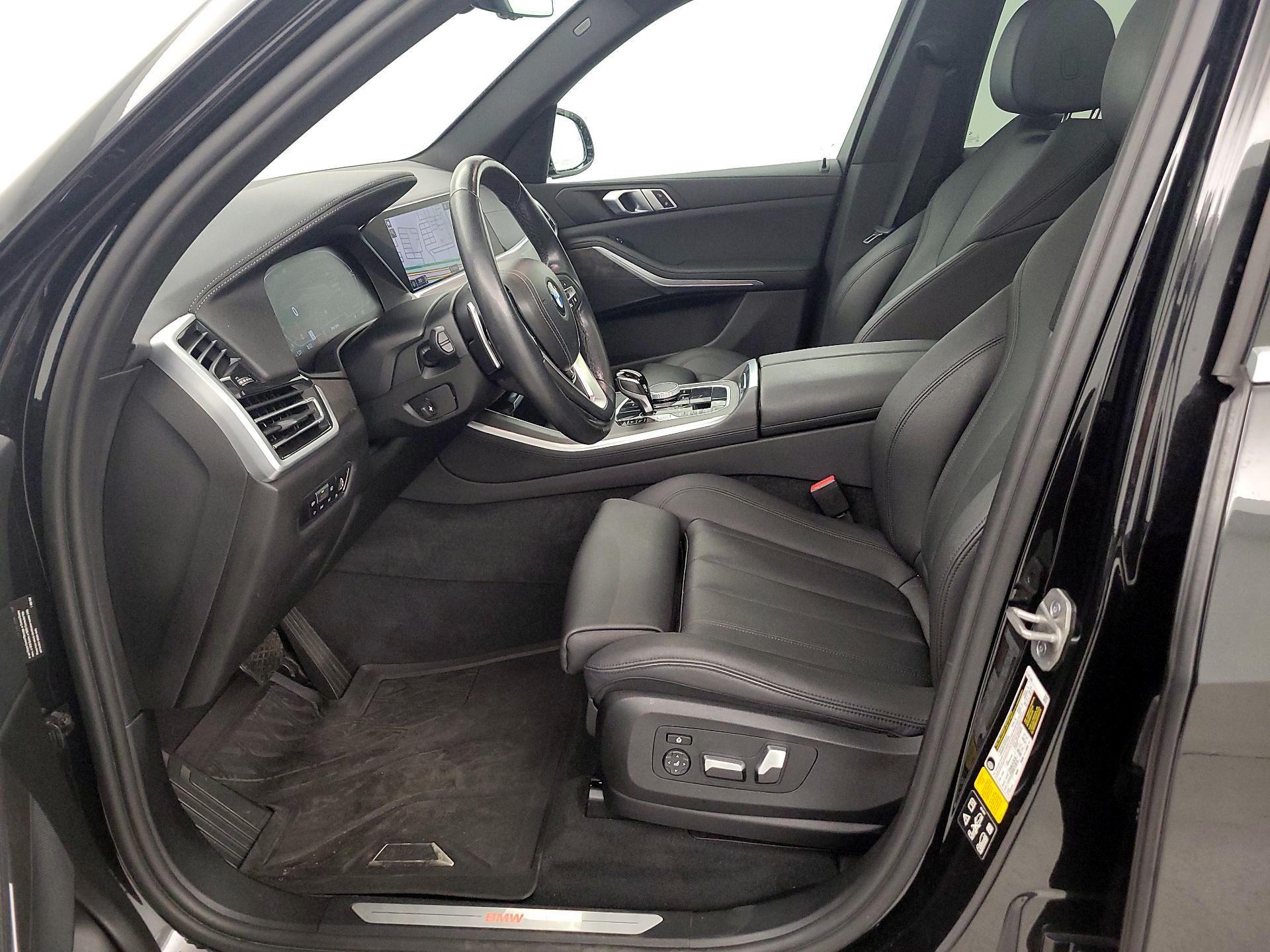 Thumbnail: 2022 BMW X5 - 11