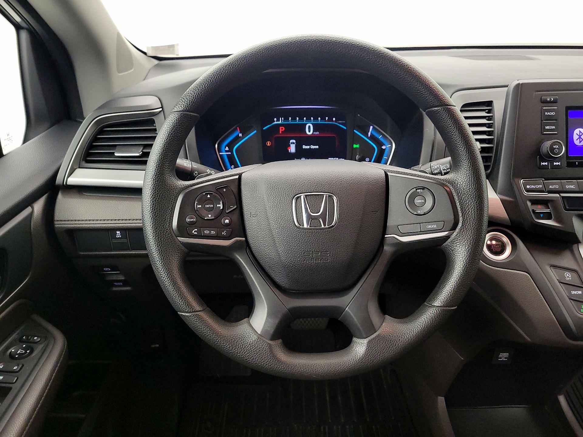 Thumbnail: 2020 Honda Odyssey - 10