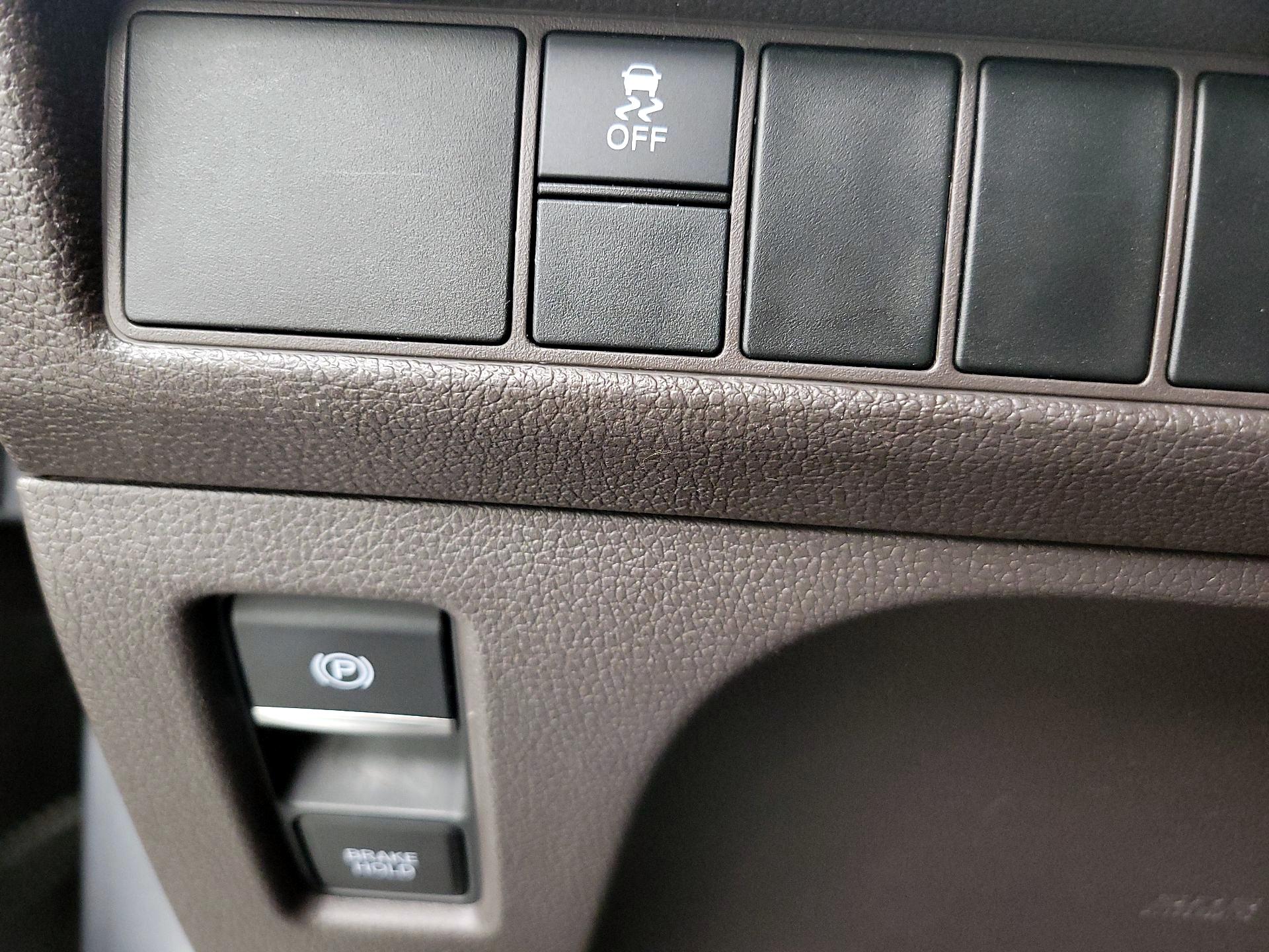 Thumbnail: 2020 Honda Odyssey - 13