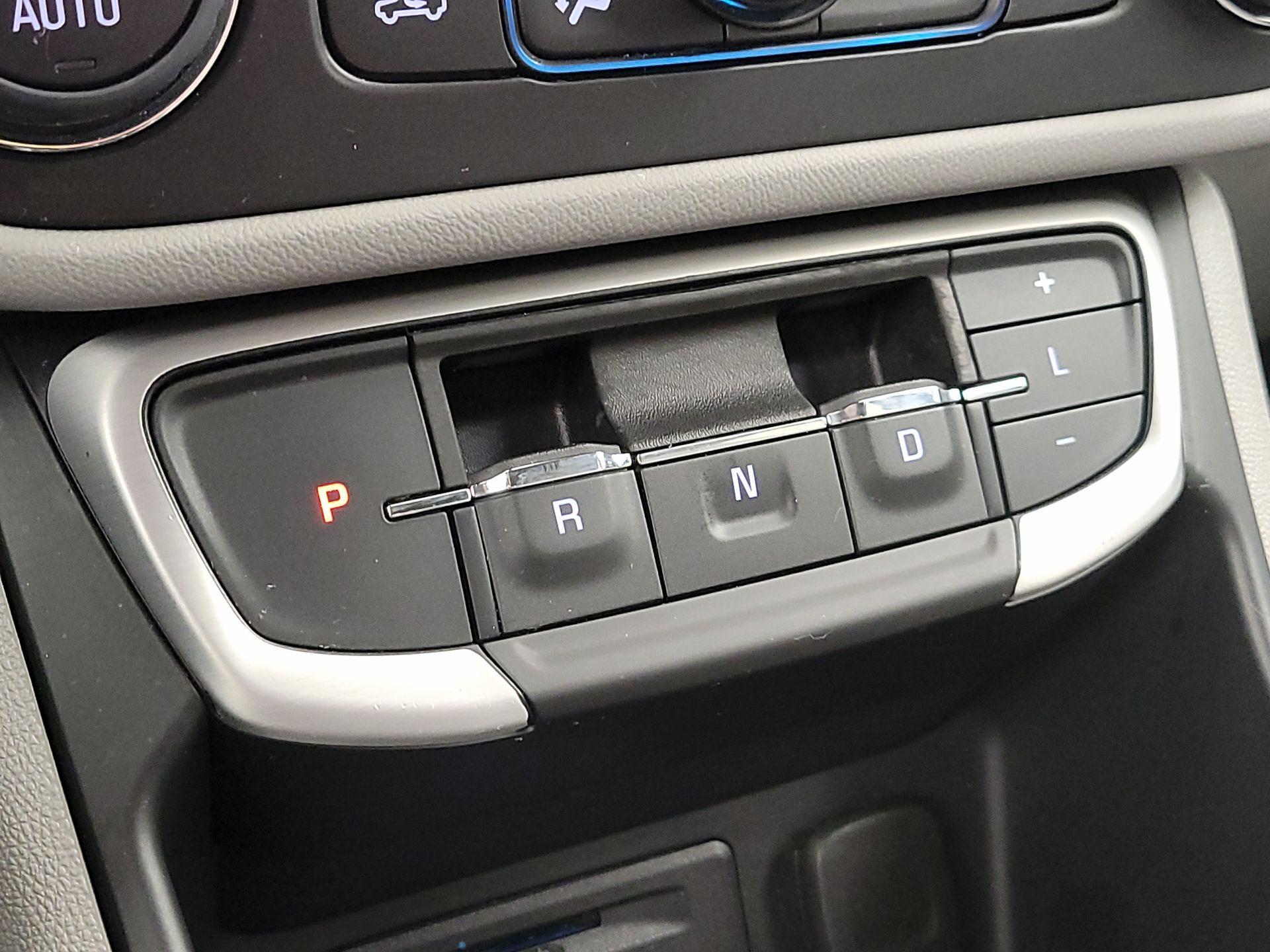 Thumbnail: 2023 GMC Terrain - 17