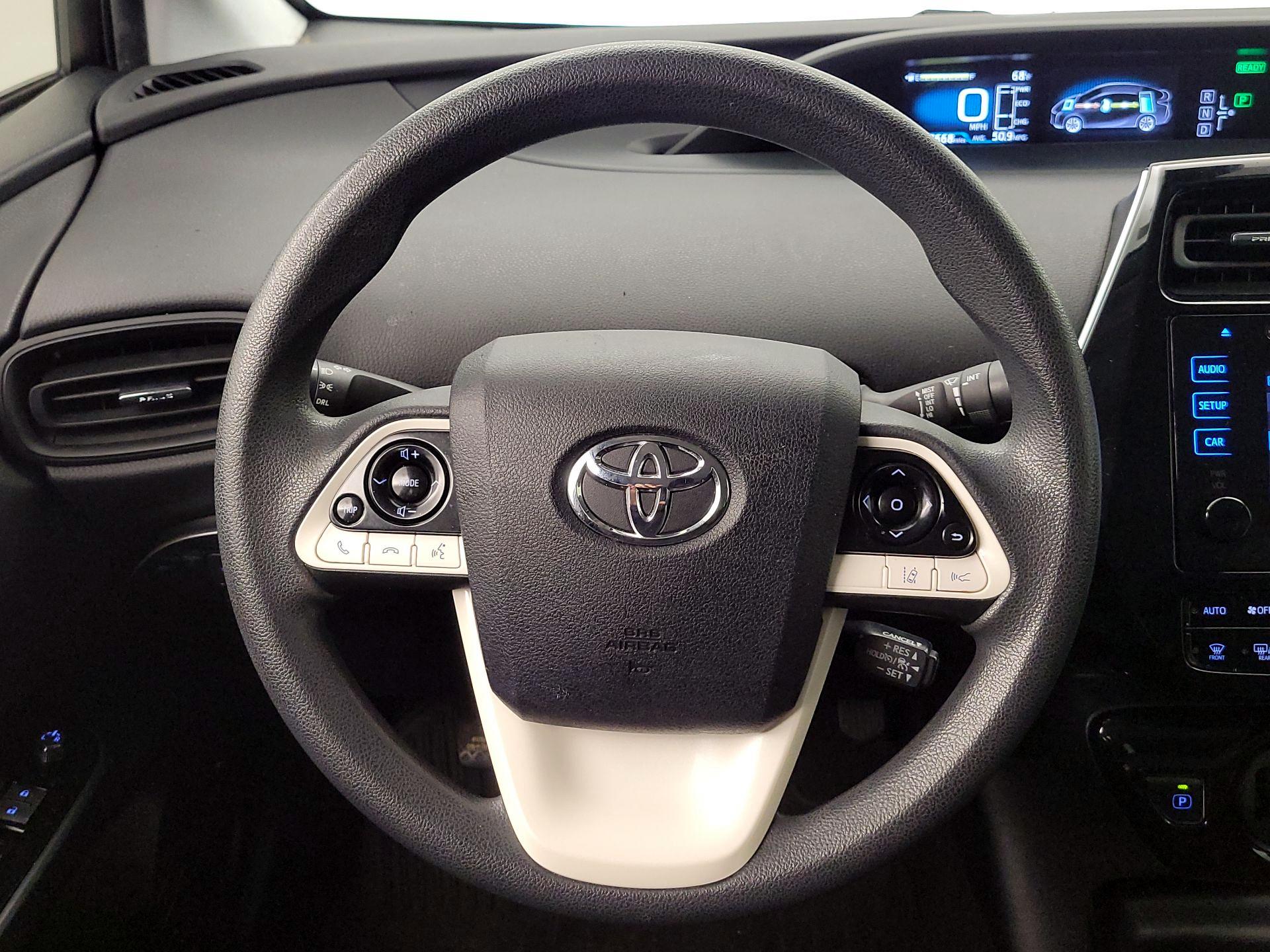 Thumbnail: 2018 Toyota Prius - 10