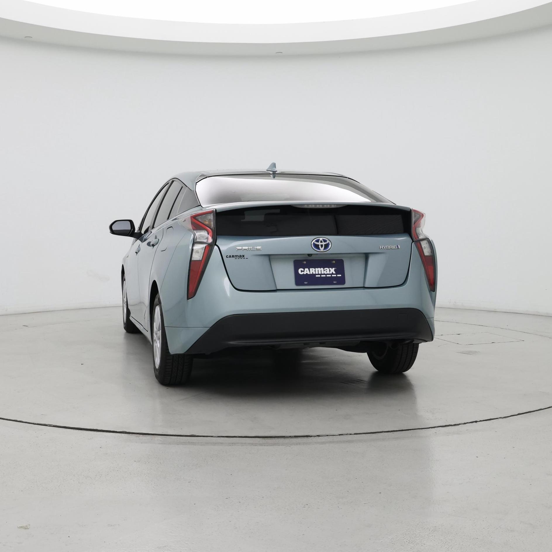 Thumbnail: 2018 Toyota Prius - 6