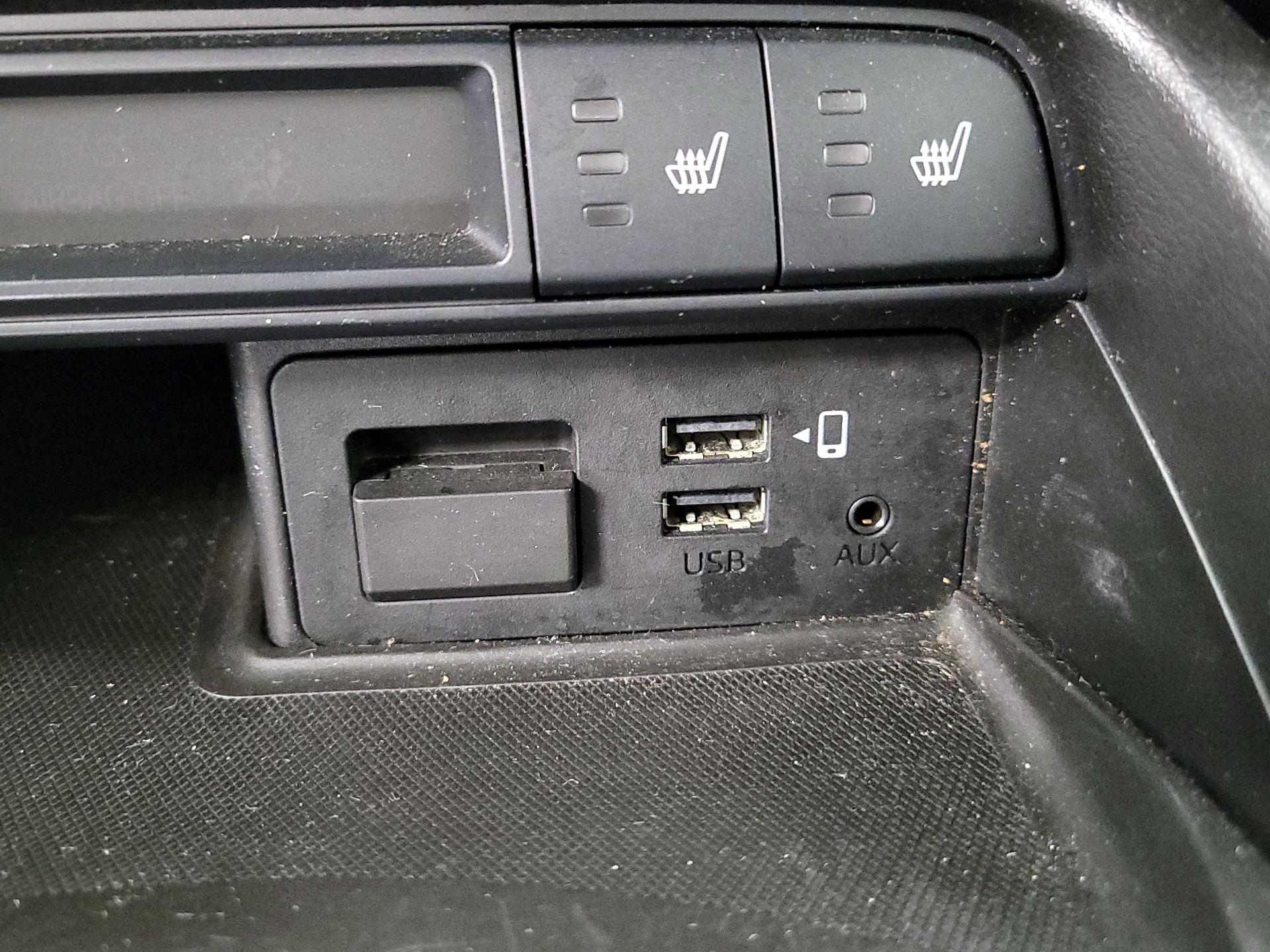 Thumbnail: 2022 Mazda MX-5 Miata - 18