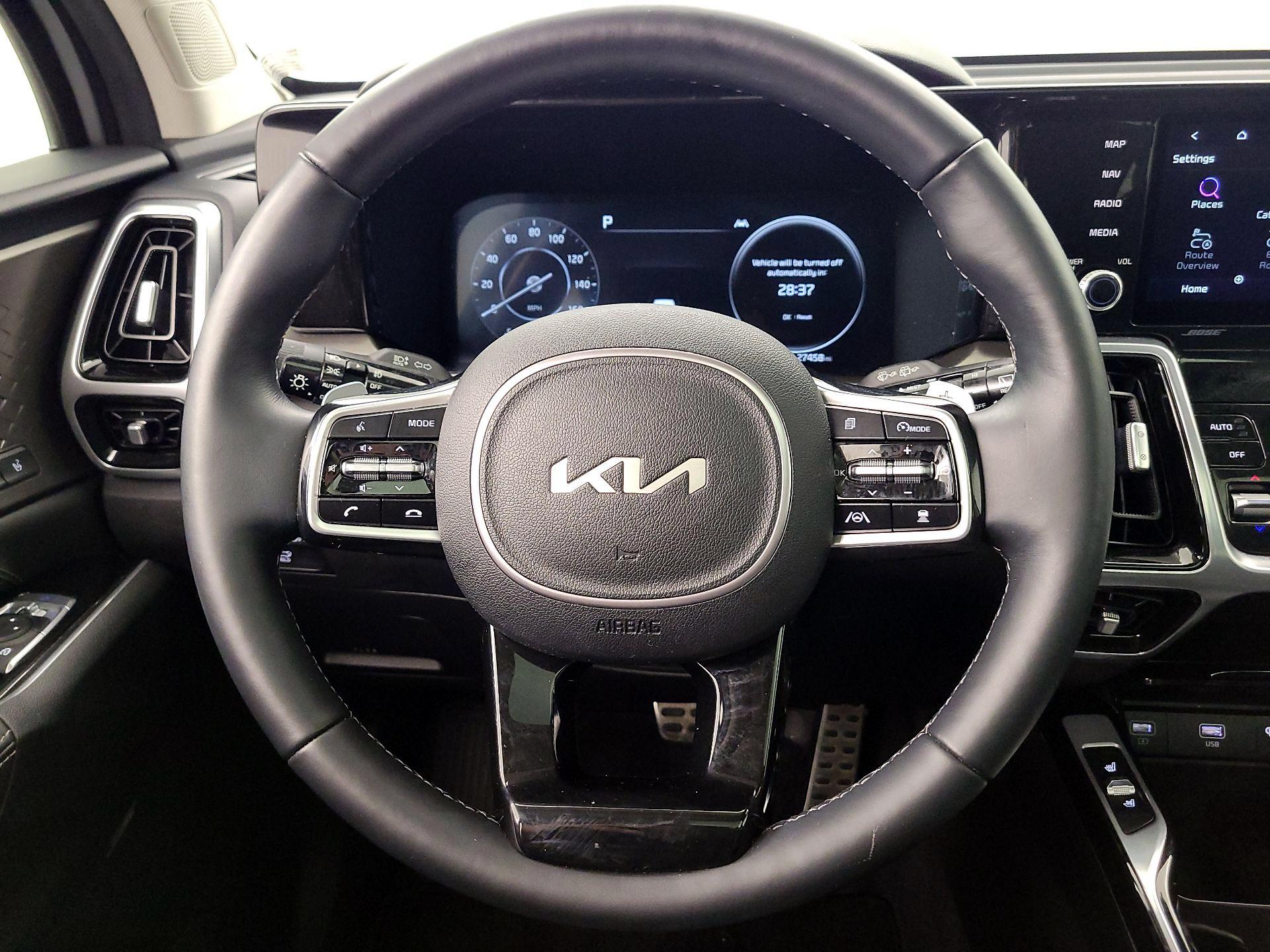 Thumbnail: 2022 Kia Sorento - 10