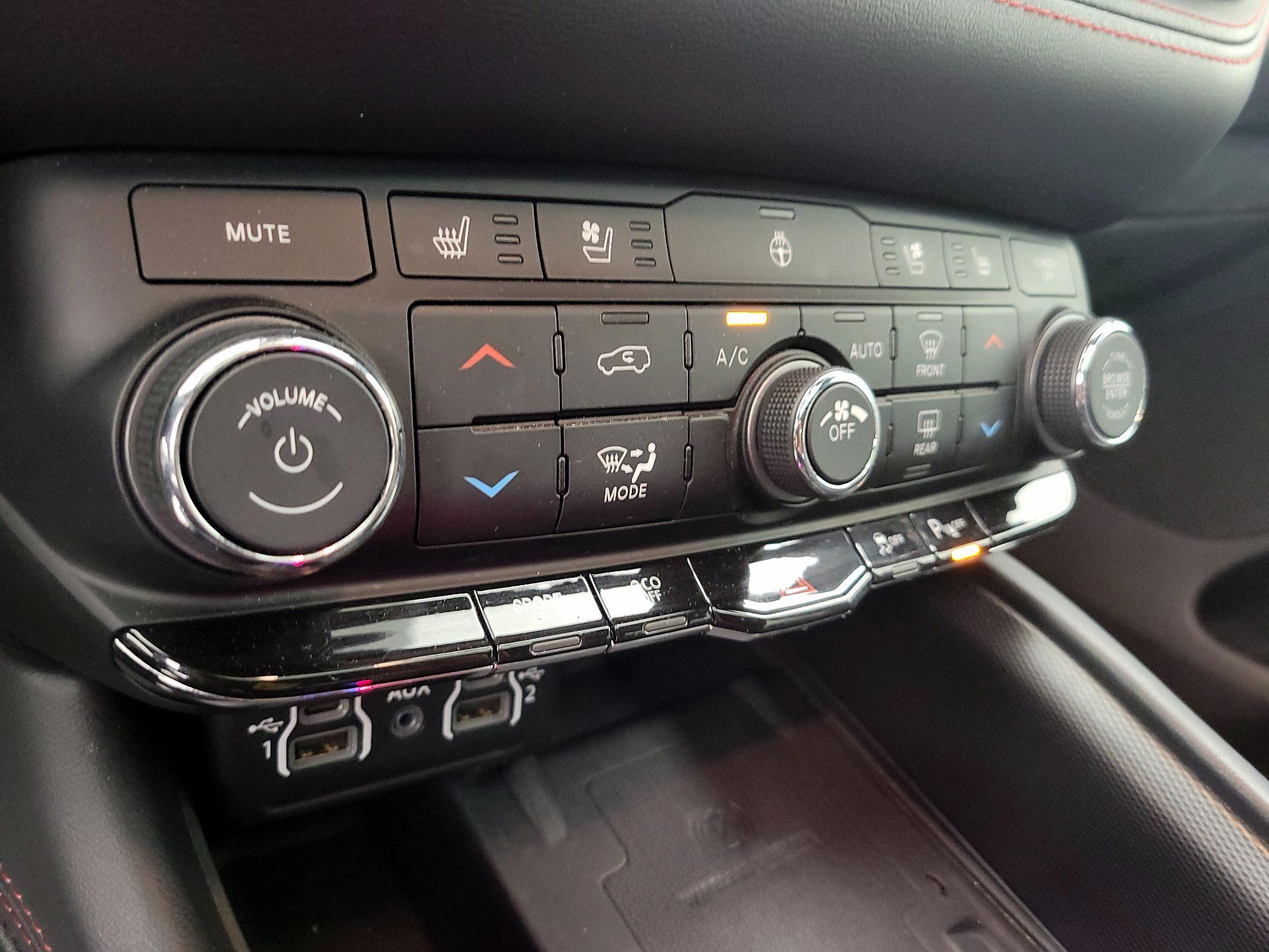 Thumbnail: 2024 Dodge Durango - 17