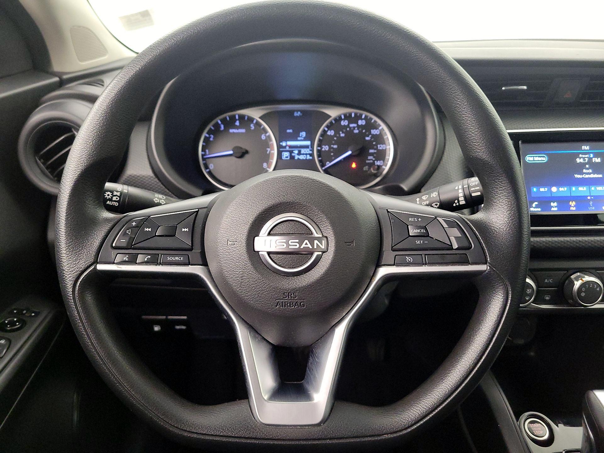 Thumbnail: 2022 Nissan Kicks - 10