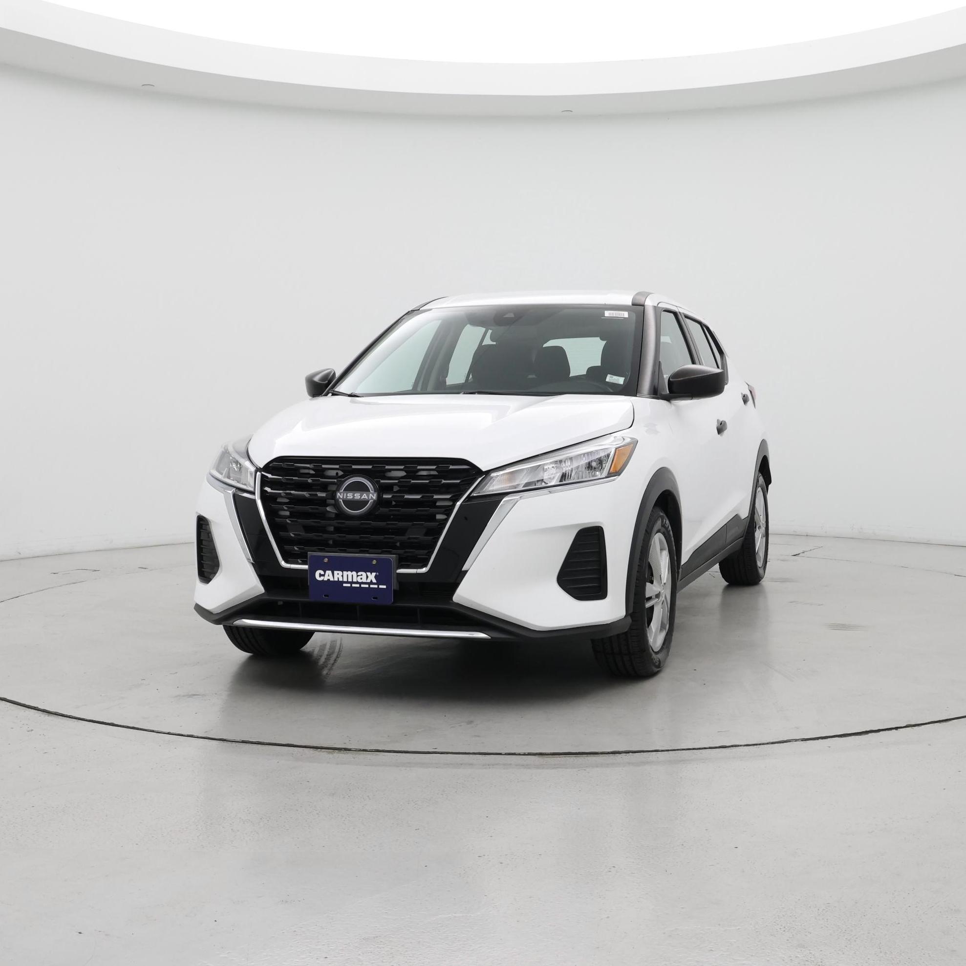 Thumbnail: 2022 Nissan Kicks - 4