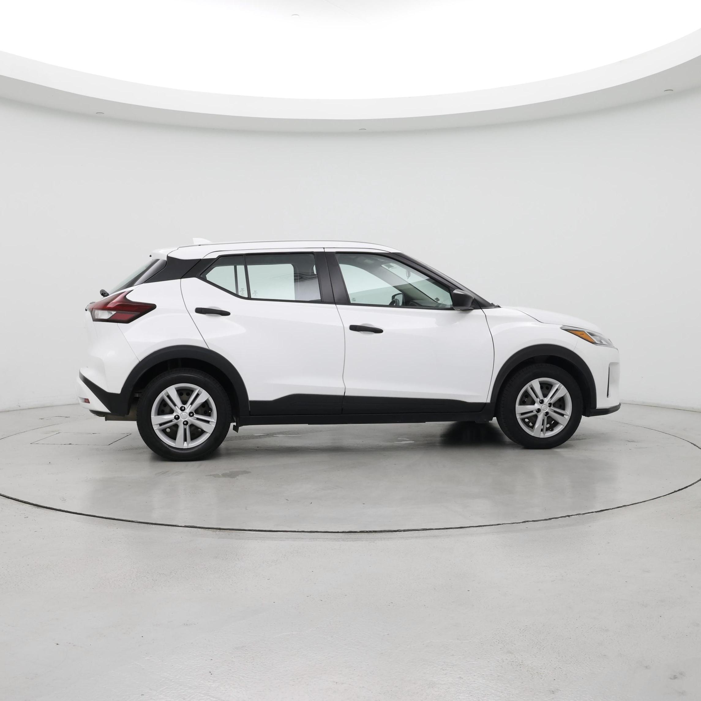 Thumbnail: 2022 Nissan Kicks - 7