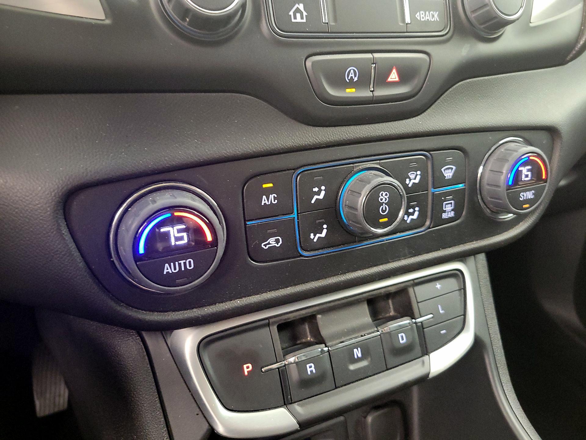 Thumbnail: 2023 GMC Terrain - 16