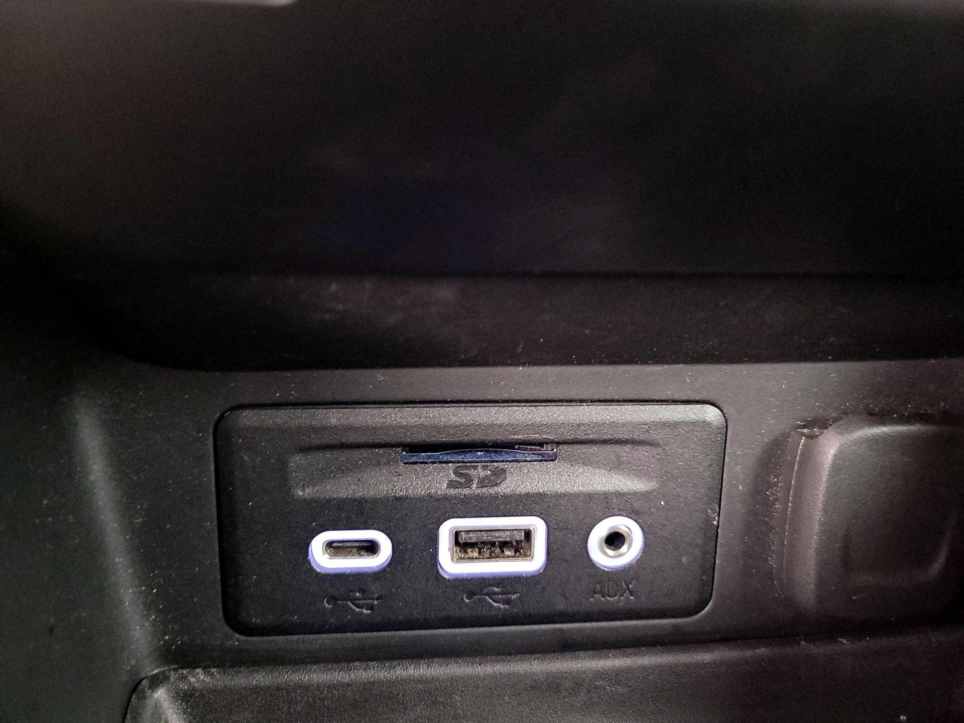 Thumbnail: 2023 GMC Terrain - 18