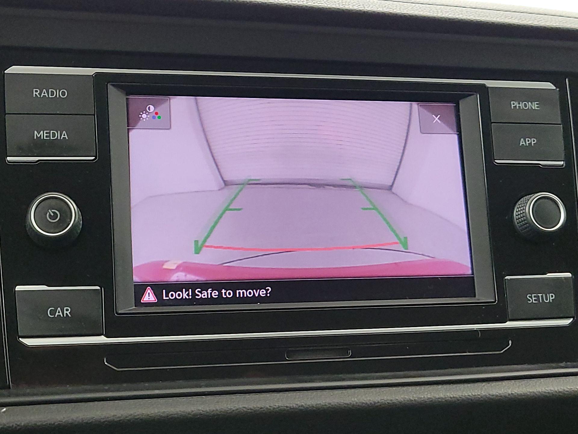 Thumbnail: 2019 Volkswagen Jetta - 14