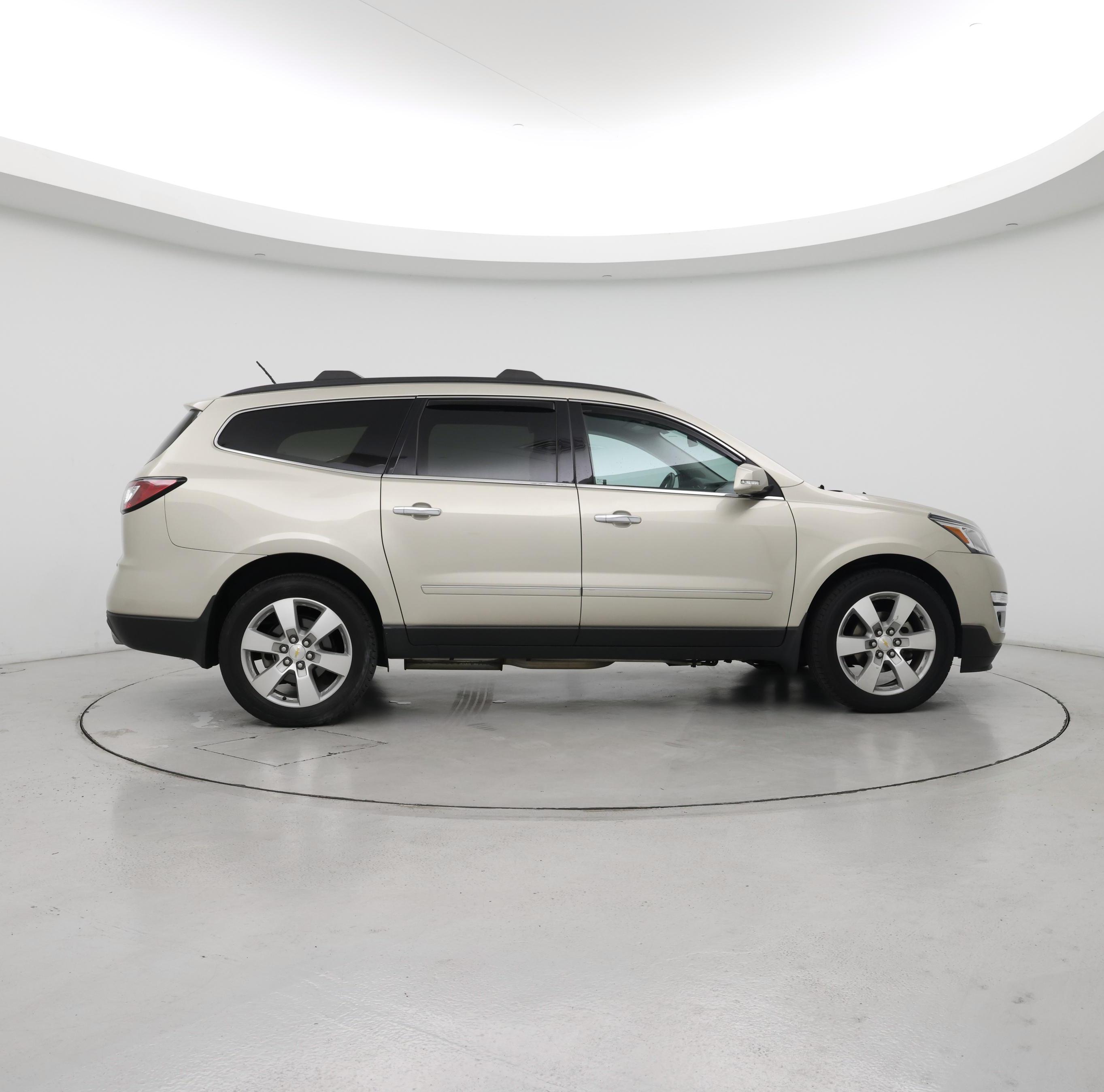 Thumbnail: 2015 Chevrolet Traverse - 7