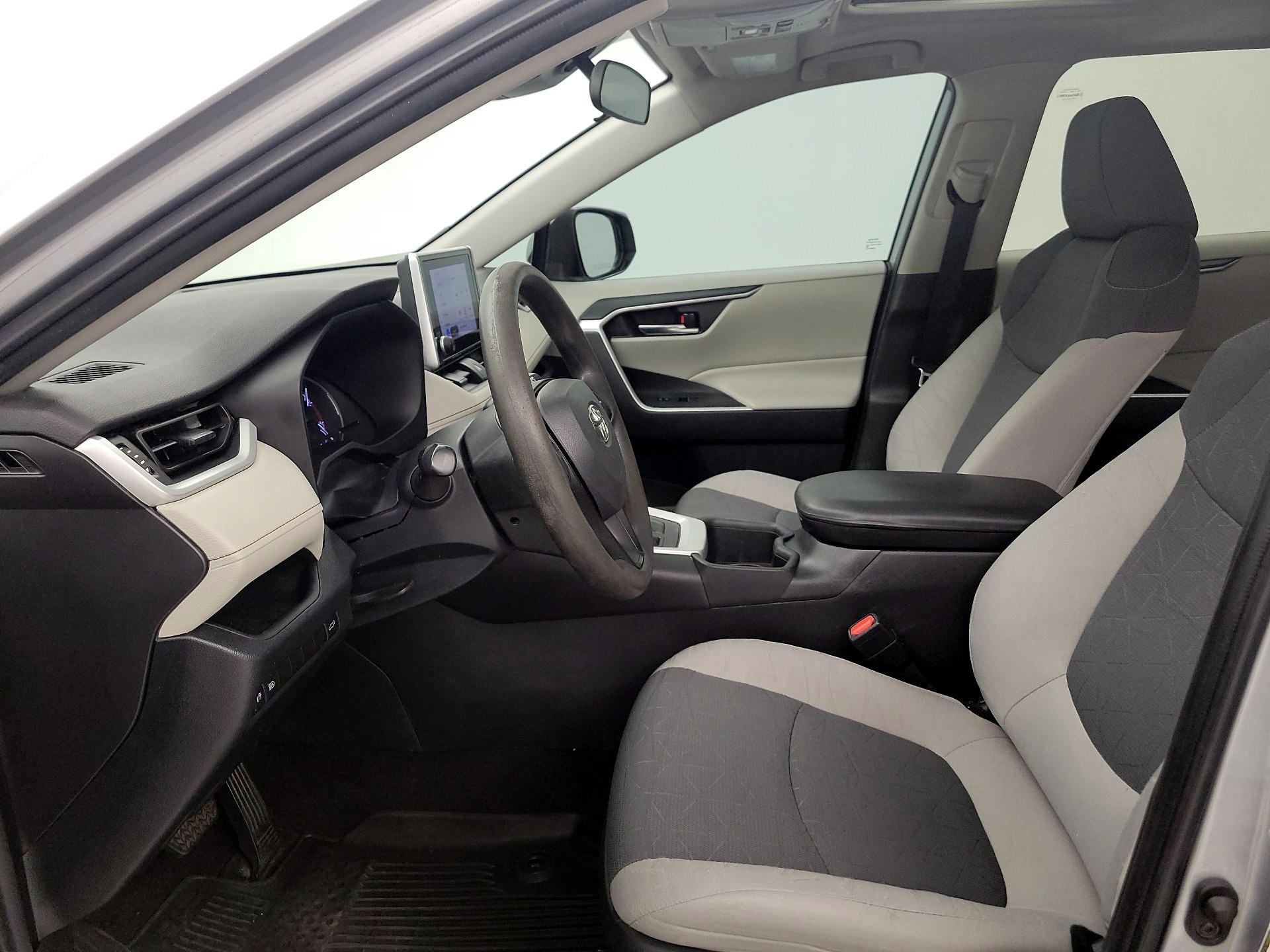 Thumbnail: 2023 Toyota RAV4 - 11