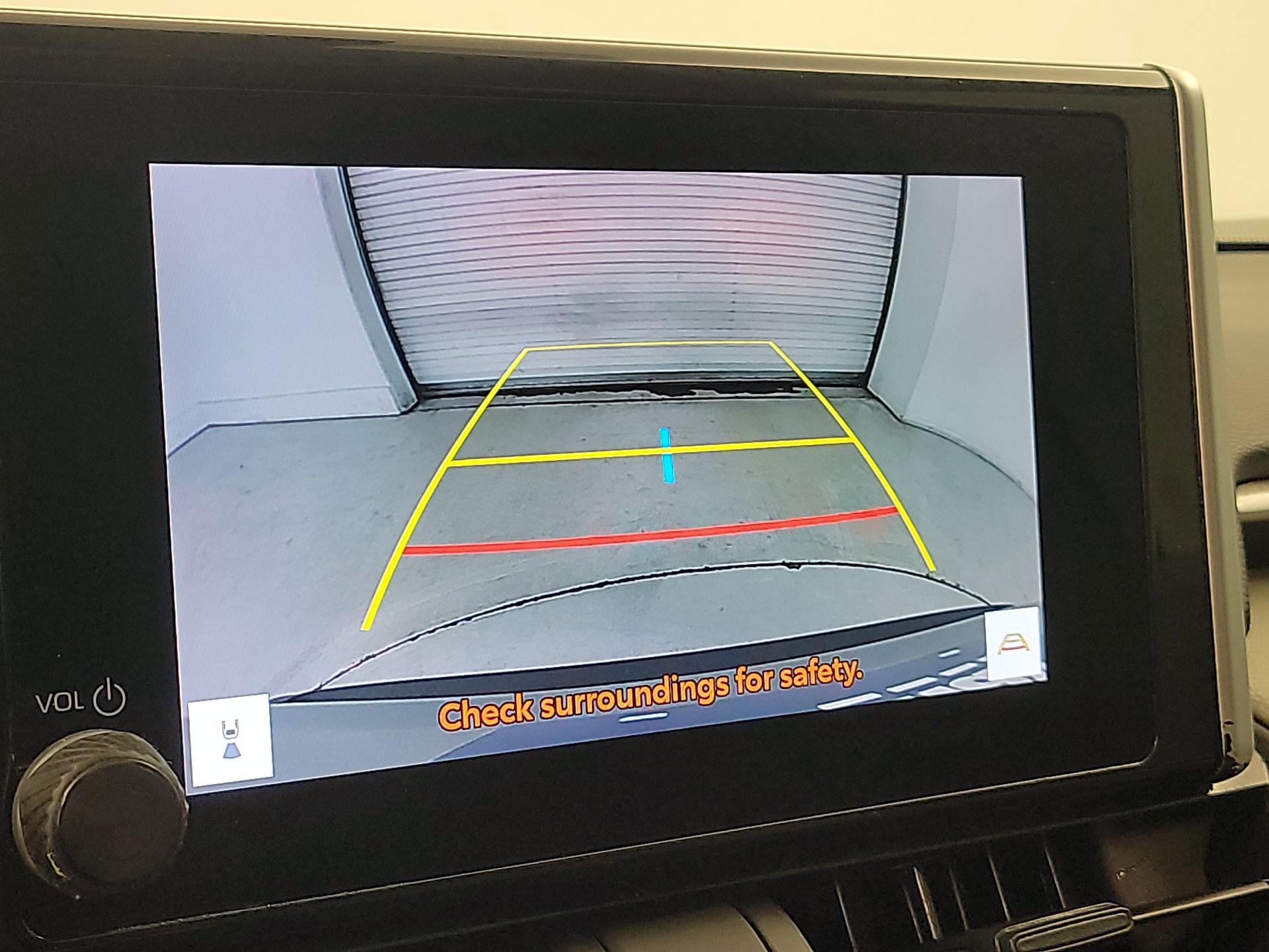 Thumbnail: 2023 Toyota RAV4 - 14