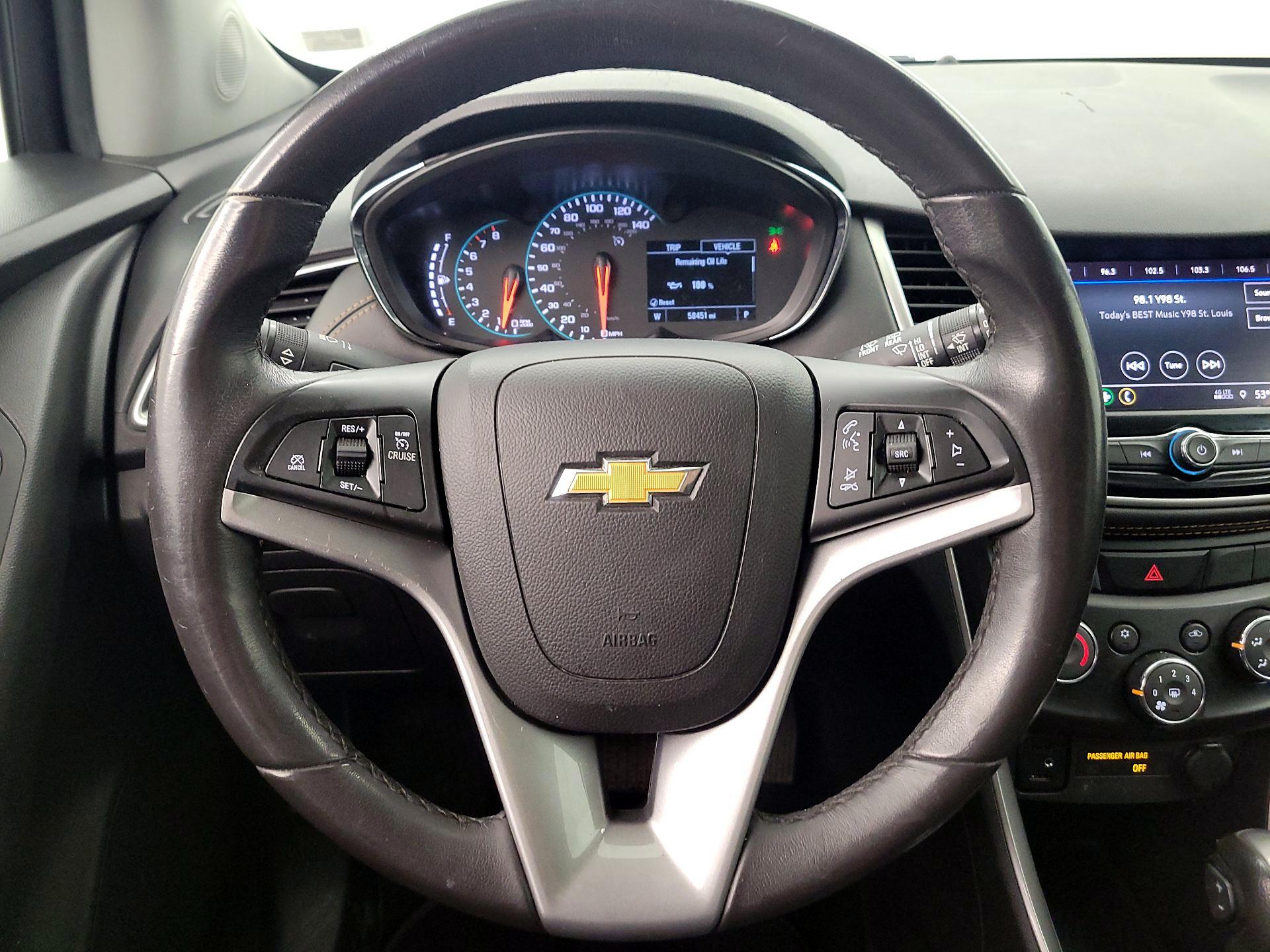 Thumbnail: 2021 Chevrolet Trax - 10