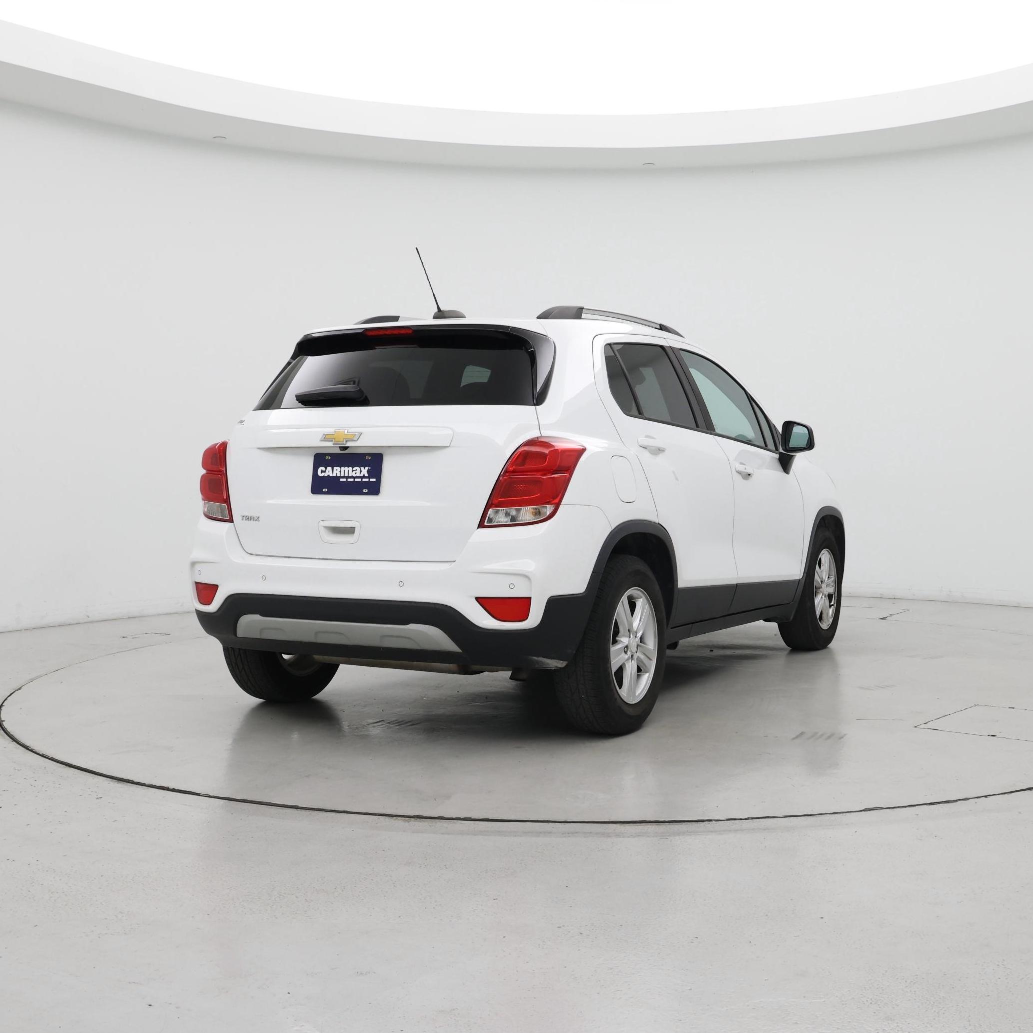 Thumbnail: 2021 Chevrolet Trax - 8