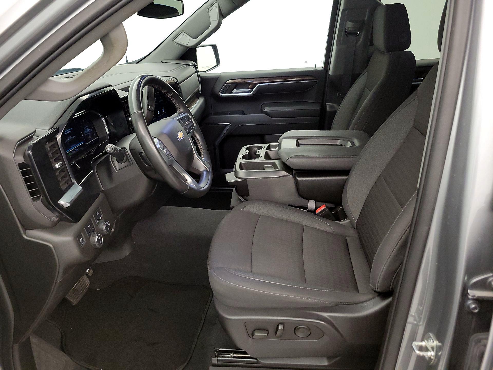 Thumbnail: 2023 Chevrolet Silverado 1500 - 11