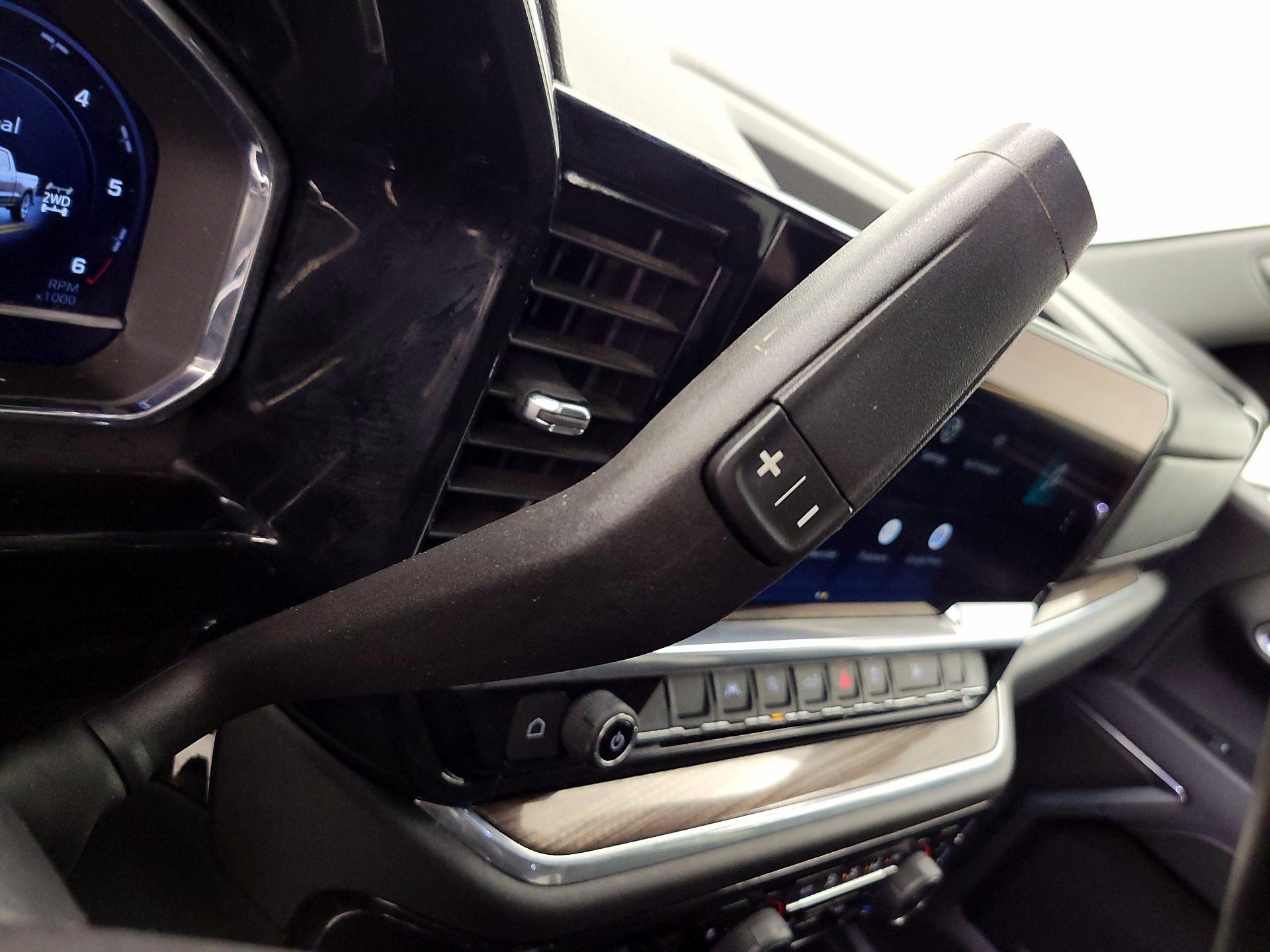 Thumbnail: 2023 Chevrolet Silverado 1500 - 17