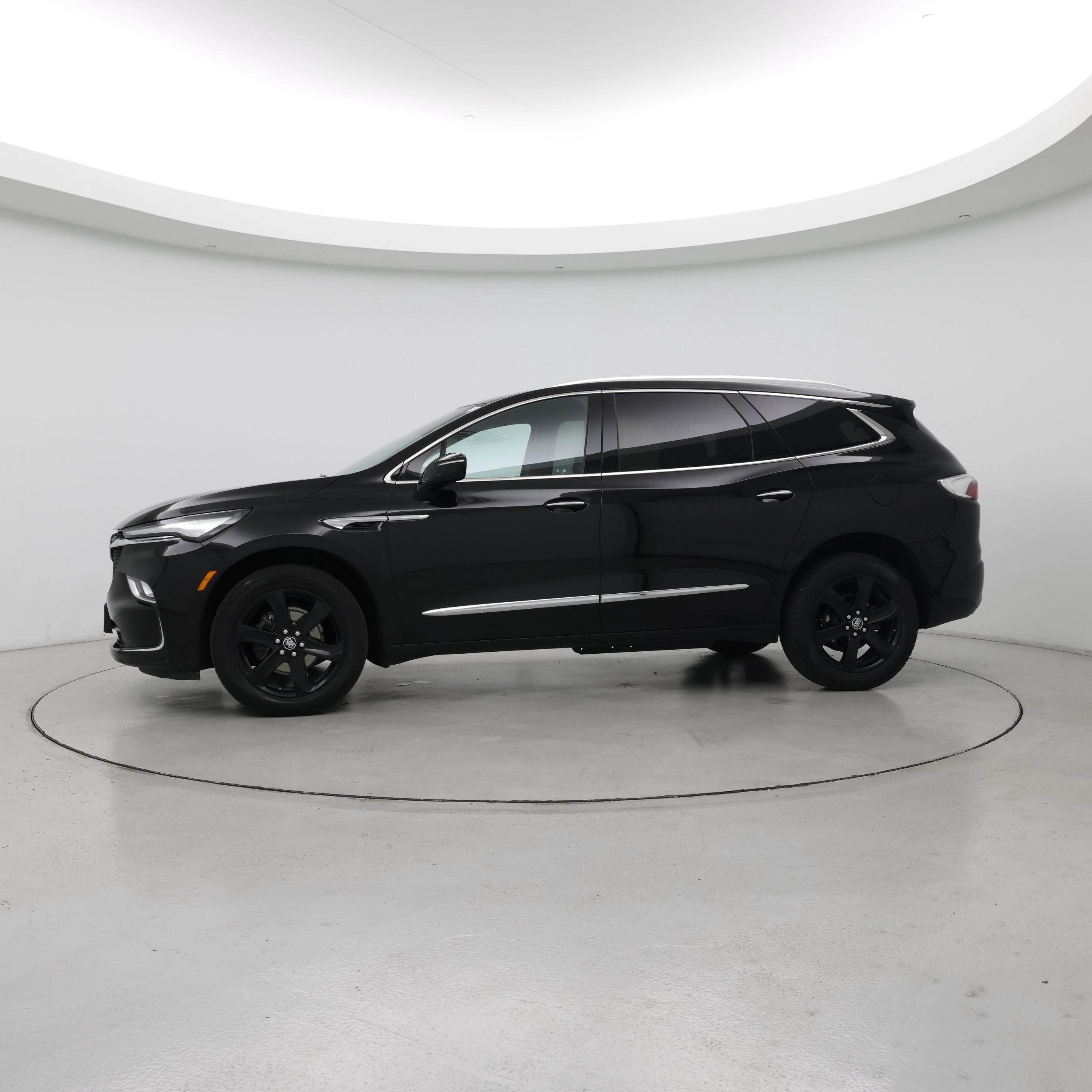 Thumbnail: 2023 Buick Enclave - 3