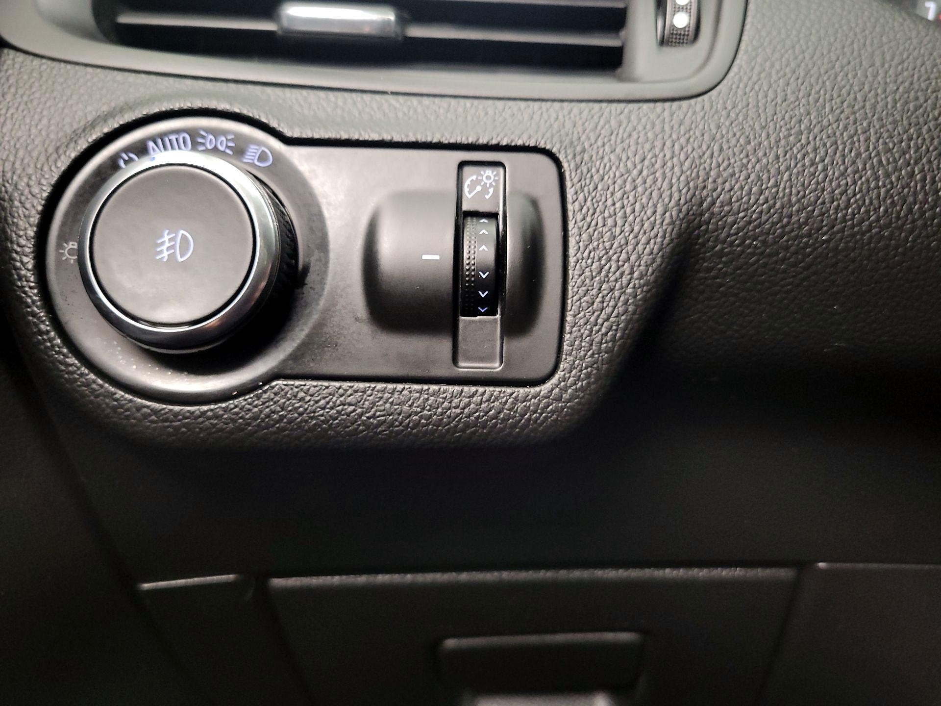 Thumbnail: 2017 Buick Envision - 13