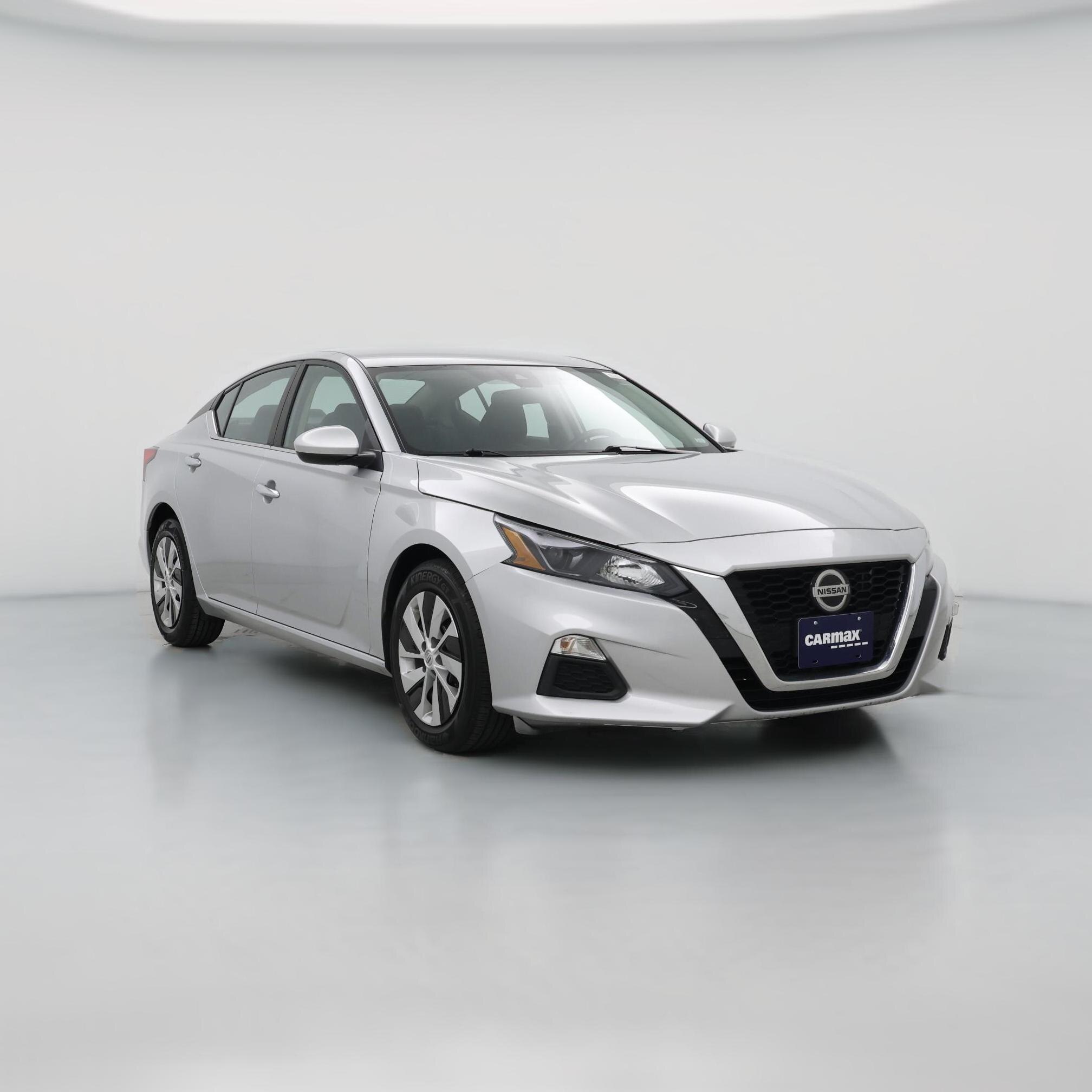 Thumbnail: 2022 Nissan Altima - 1