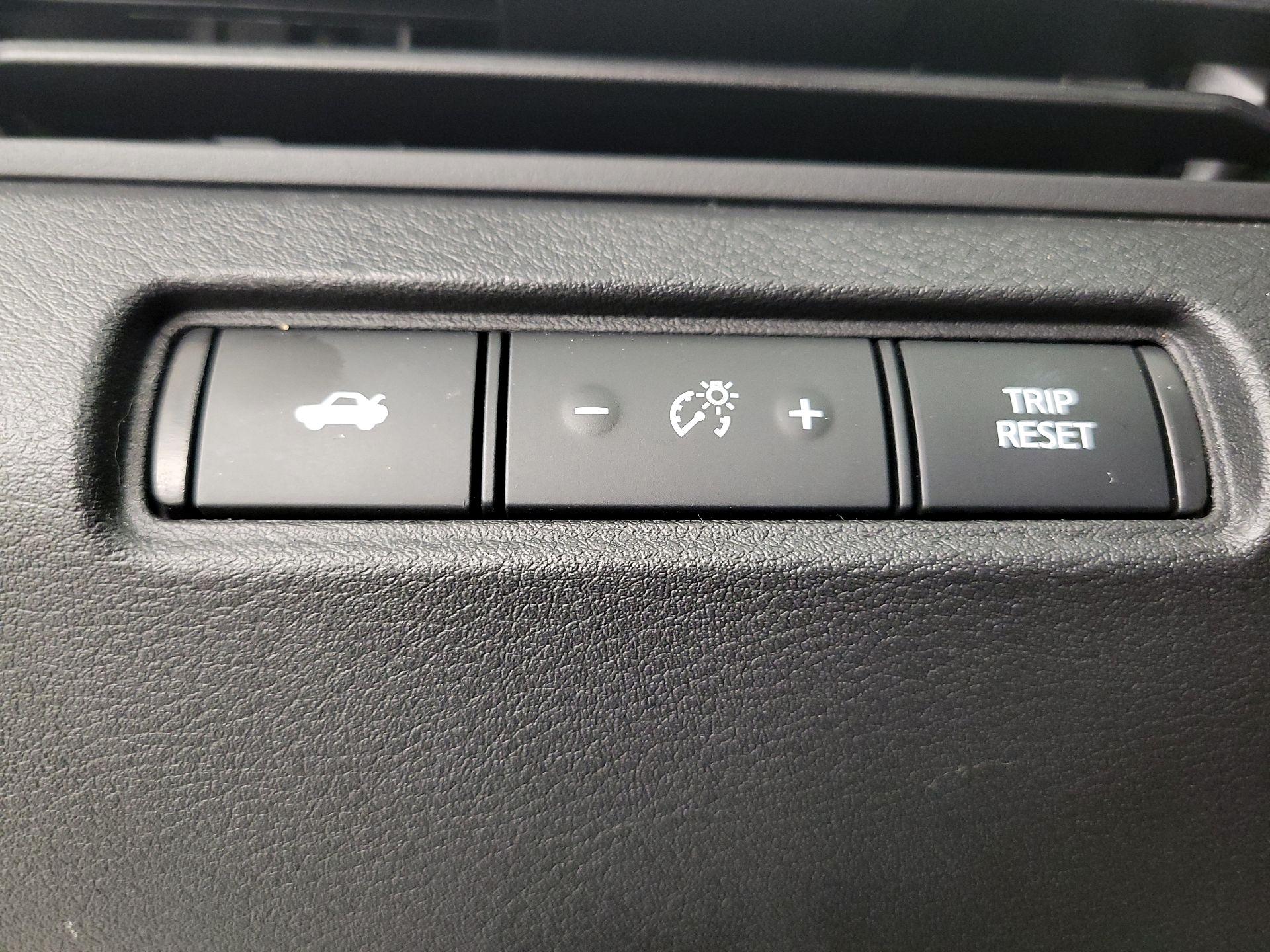 Thumbnail: 2022 Nissan Altima - 13