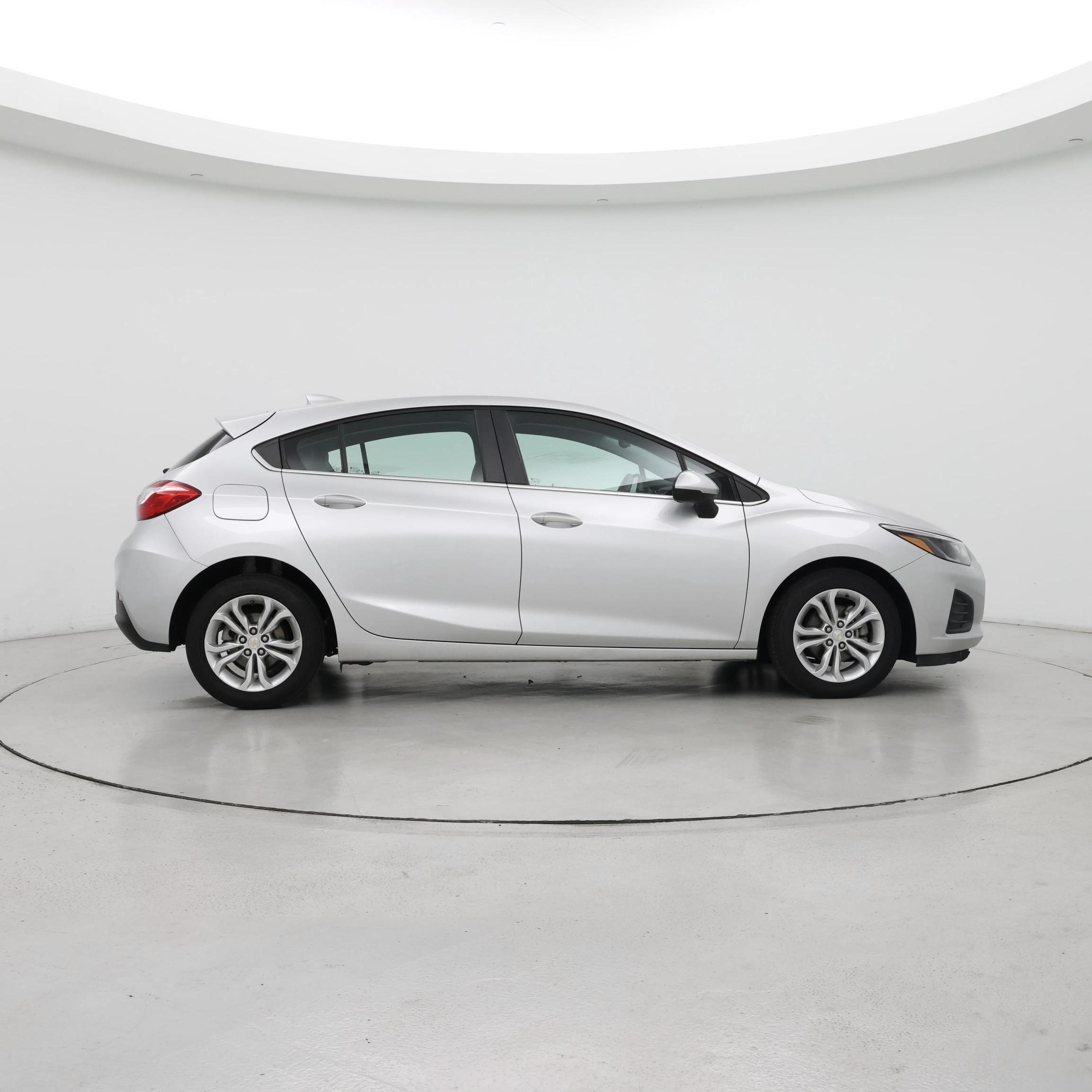 Thumbnail: 2019 Chevrolet Cruze - 7